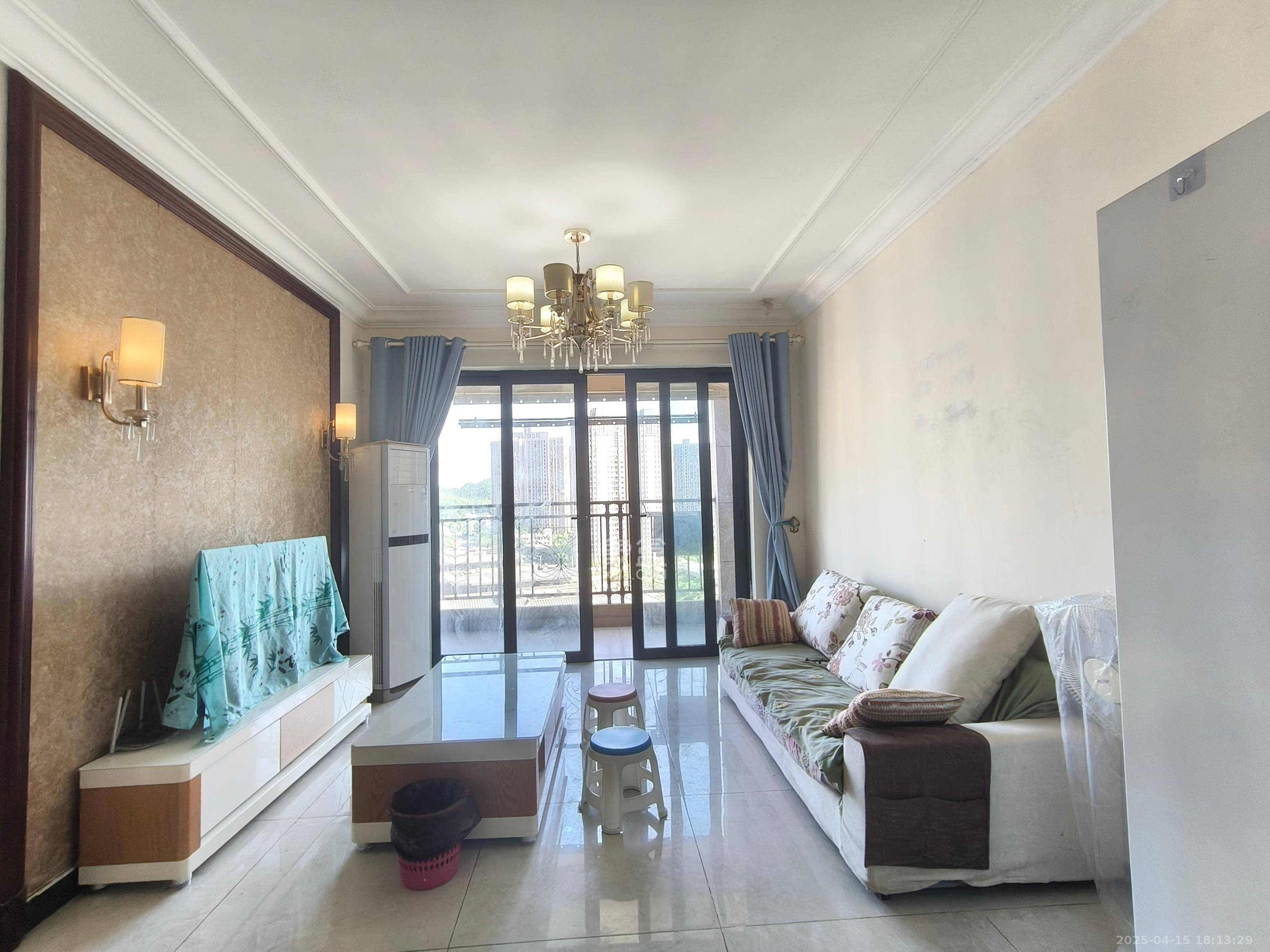 恒大御景天下城一期 2室2厅1卫 1600.0元/月 恒大御景天下城一期 2室2厅1卫 1600.0元/月室内图