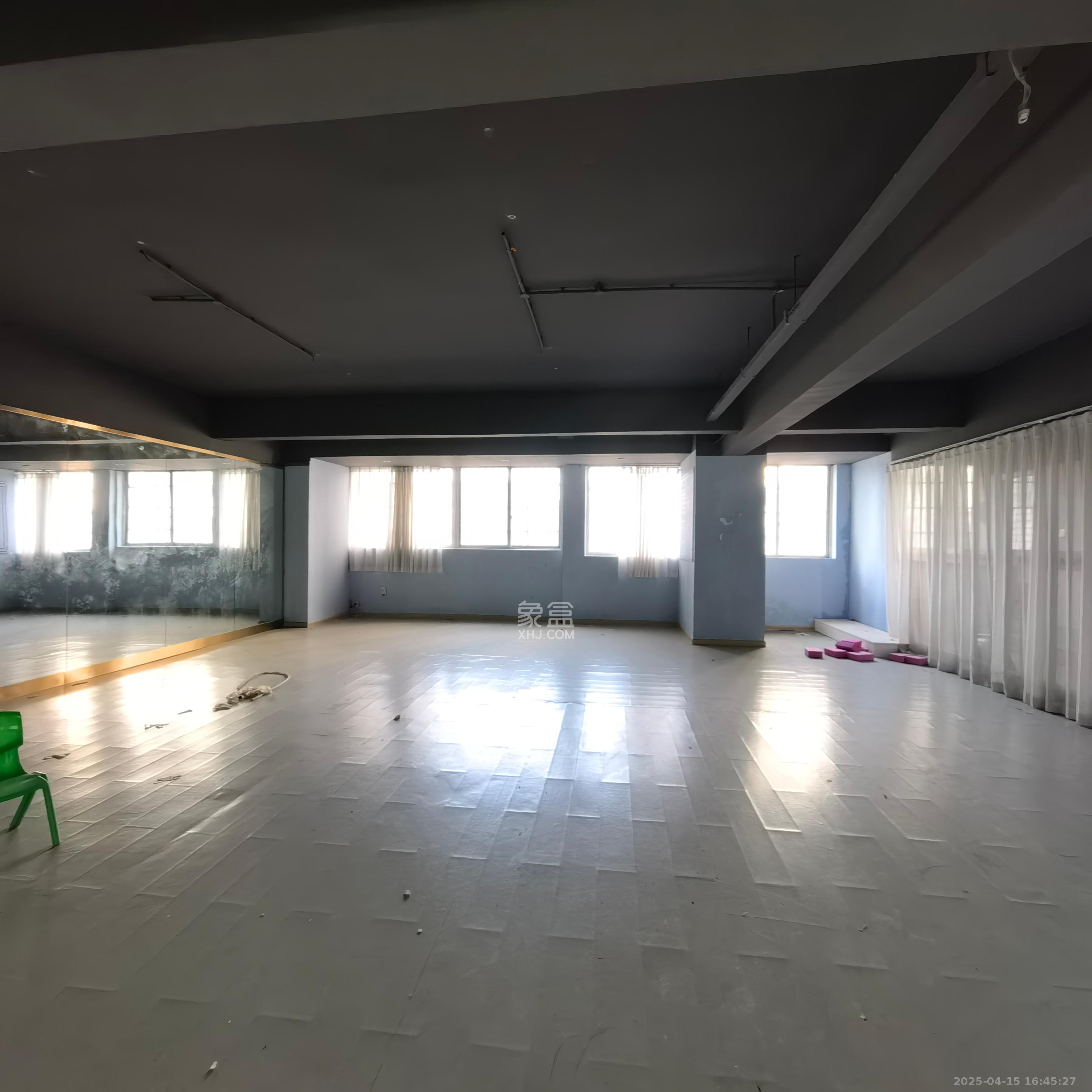 思进大厦 1室1厅1卫 2200.0元/月 思进大厦 1室1厅1卫 2200.0元/月室内图