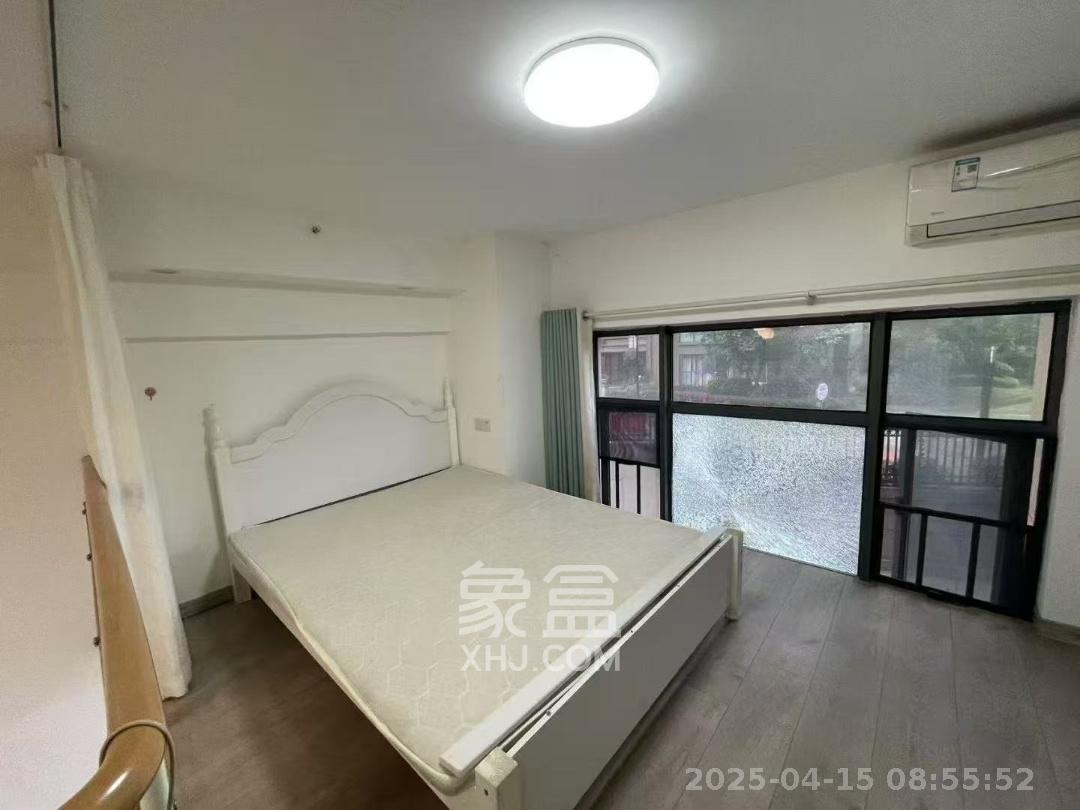 荣盛花语书苑  2室1厅1卫    1700.0元/月室内图