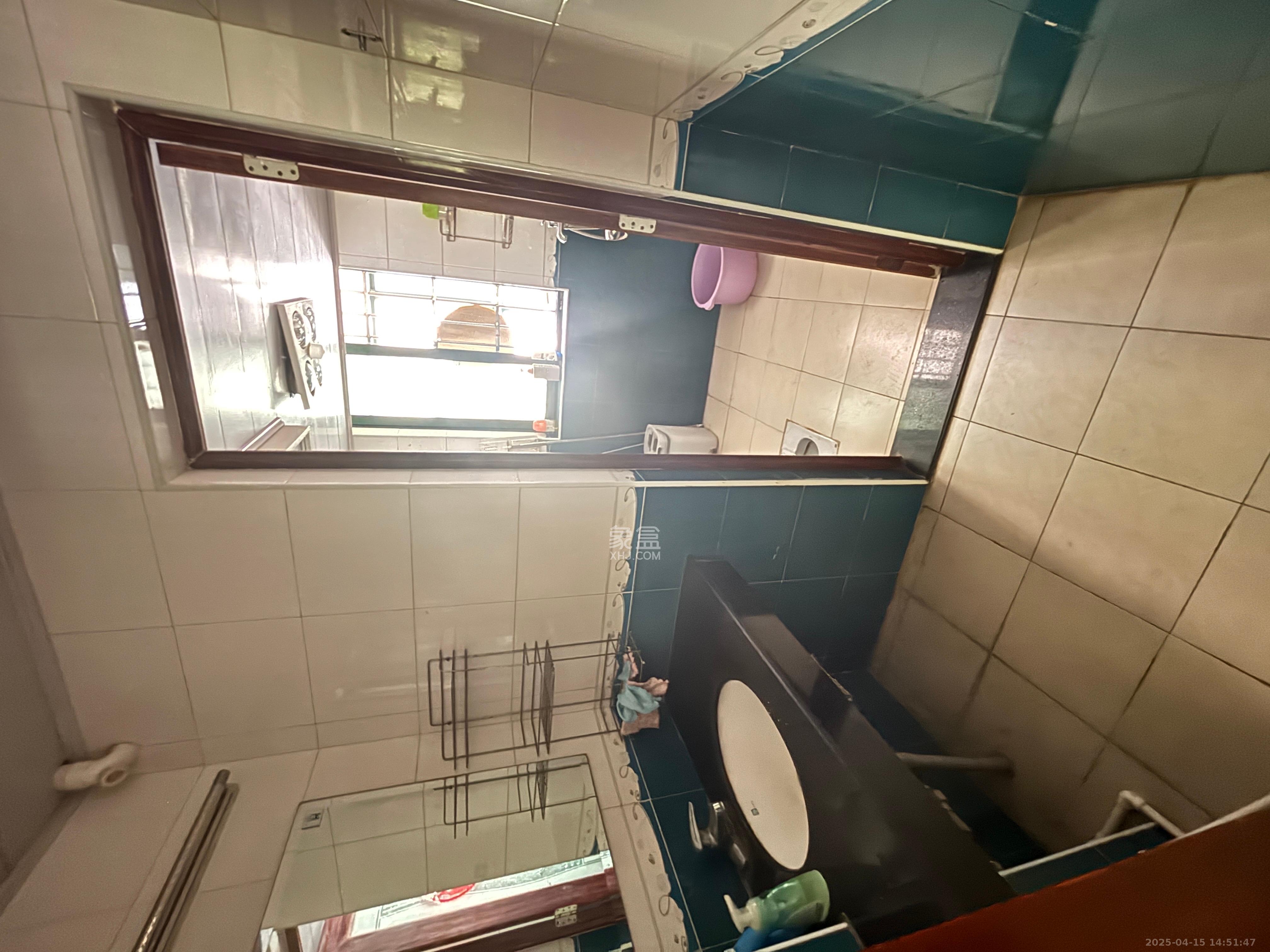 富景园 3室2厅2卫 1800.0元/月 富景园 3室2厅2卫 1800.0元/月室内图