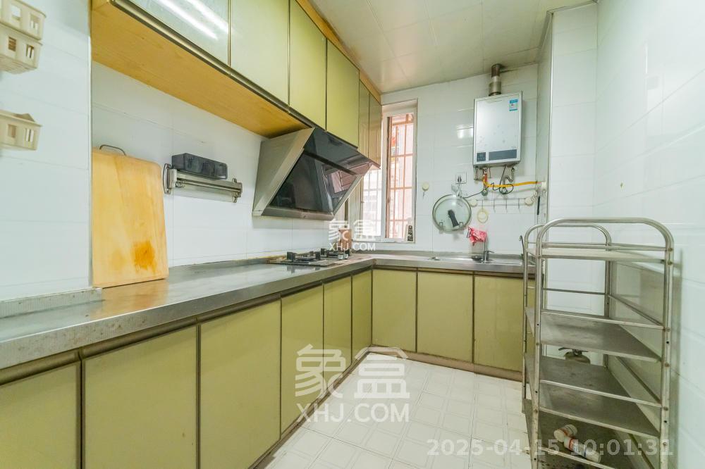 锦璨家园 3室2厅1卫 2000.0元/月 锦璨家园 3室2厅1卫 2000.0元/月室内图