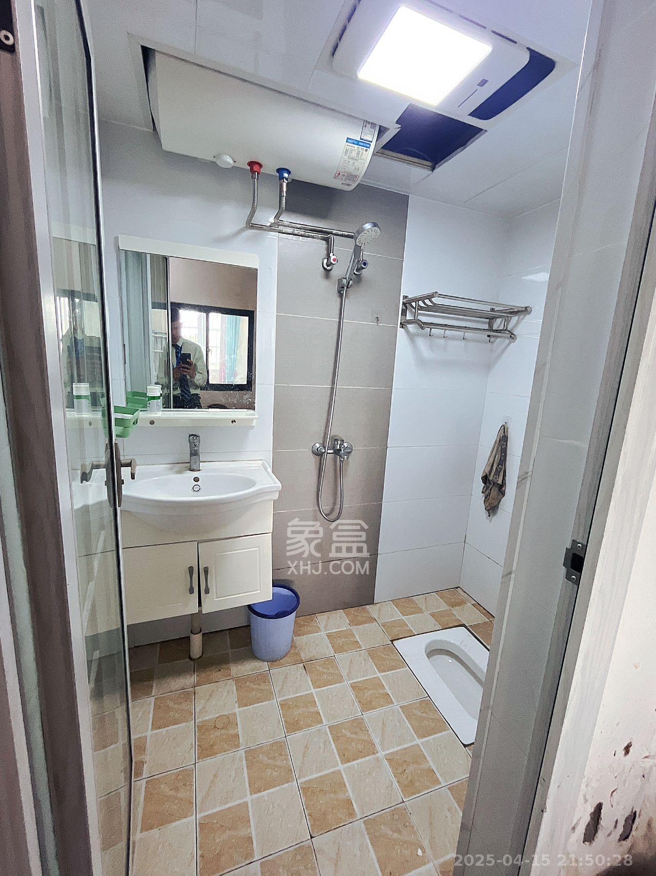 桥头家苑一期 1室1厅1卫 900.0元/月 桥头家苑一期 1室1厅1卫 900.0元/月室内图