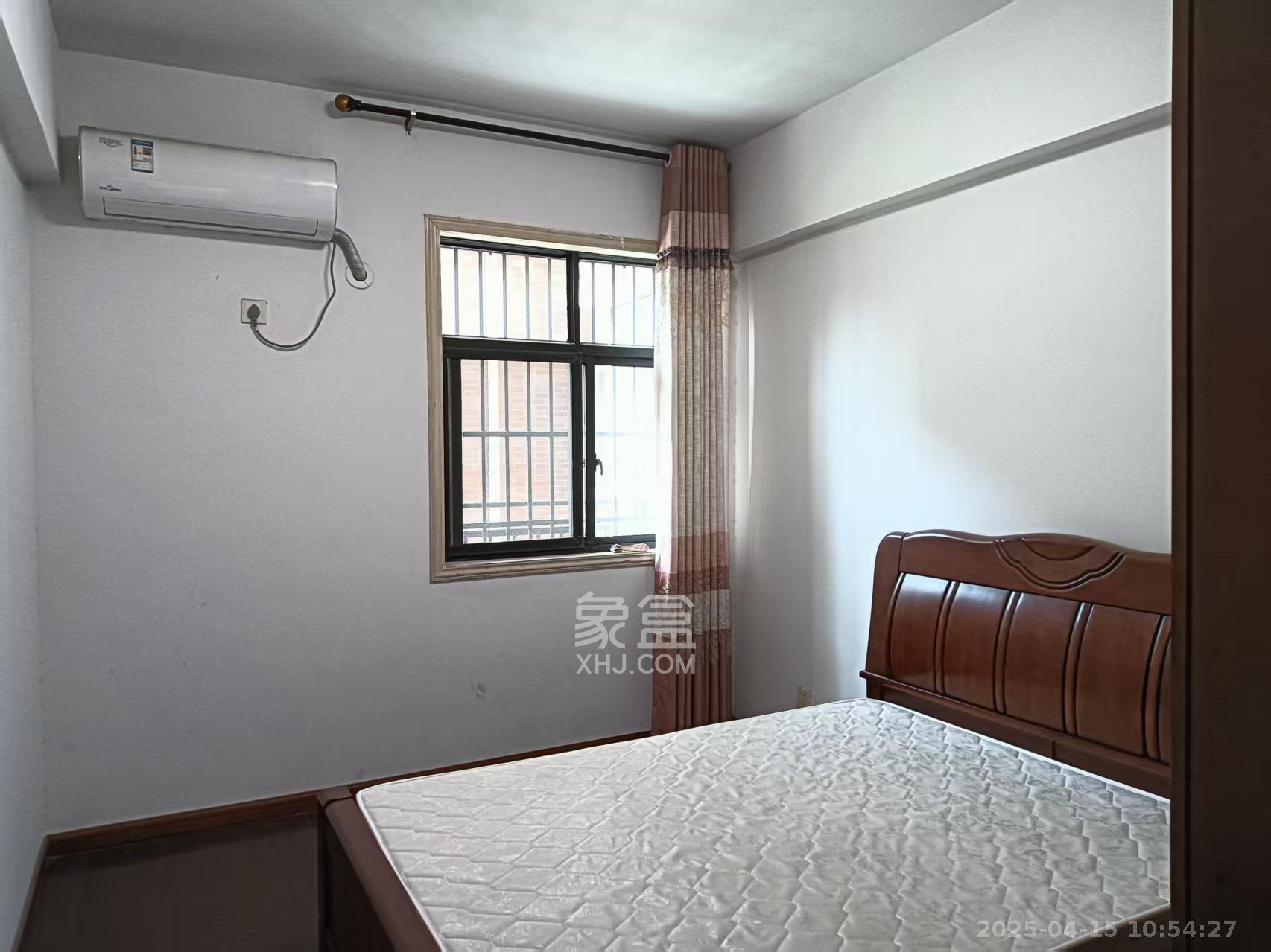 夏威夷碧水春城（碧桂园城市花园）  3室2厅2卫   2400.00元/月室内图