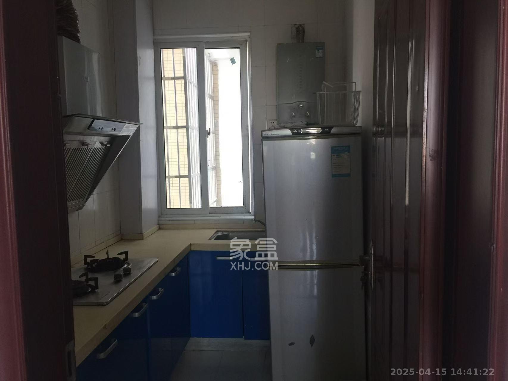 芙蓉上河图 3室2厅2卫 2100.0元/月 芙蓉上河图 3室2厅2卫 2100.0元/月室内图