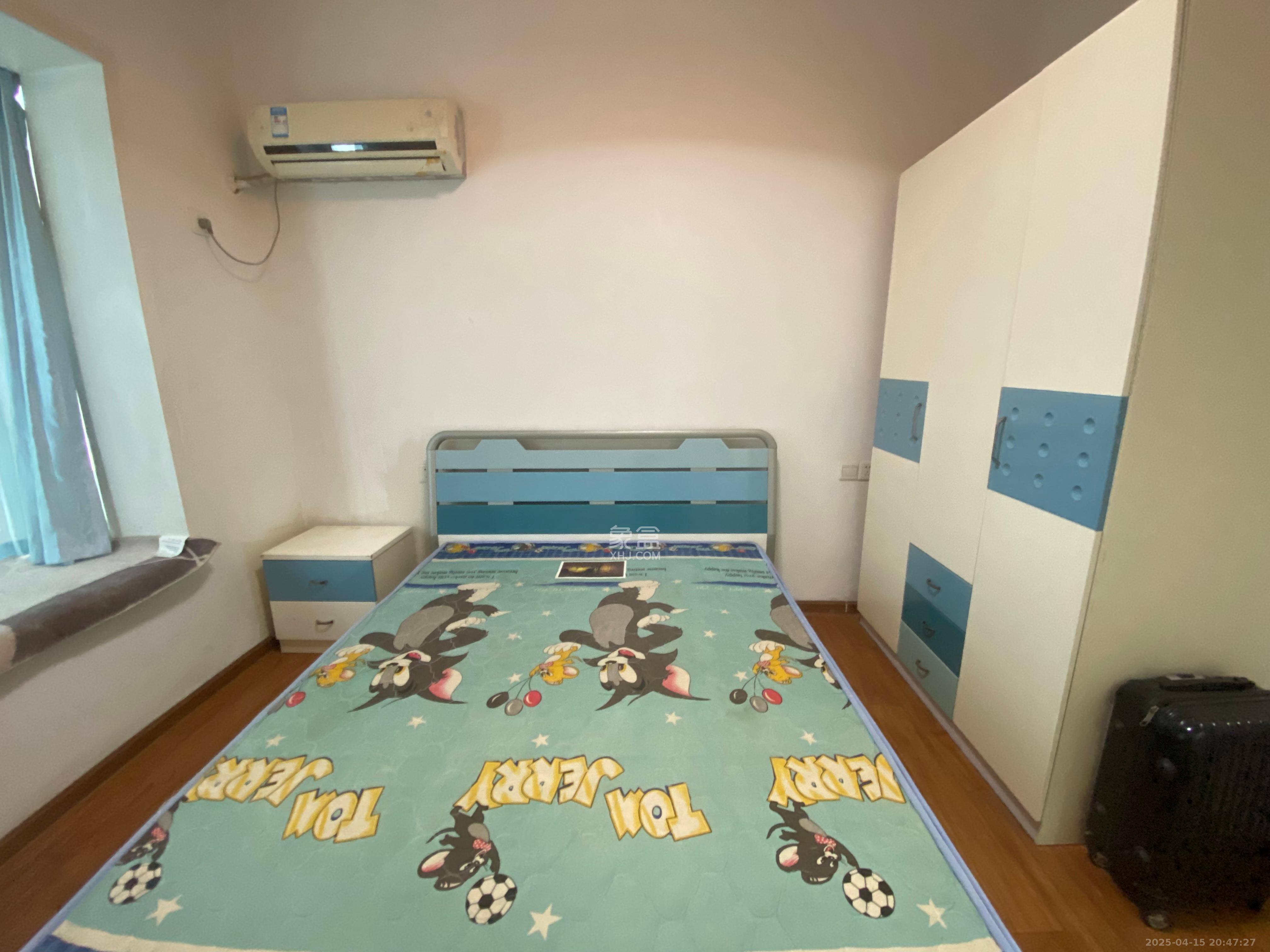 麓山枫情 2室2厅1卫 2400.0元/月 麓山枫情 2室2厅1卫 2400.0元/月室内图