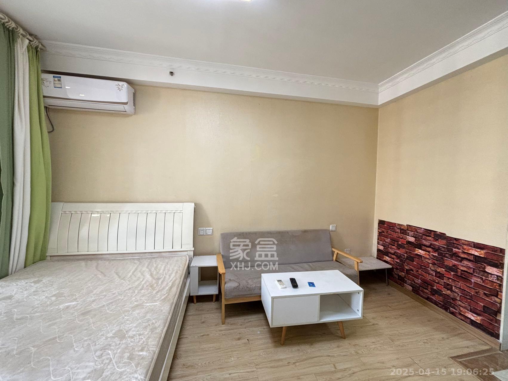 中建芙蓉嘉苑  1室1厅1卫    1050.0元/月 中建芙蓉嘉苑  1室1厅1卫    1050.0元/月室内图