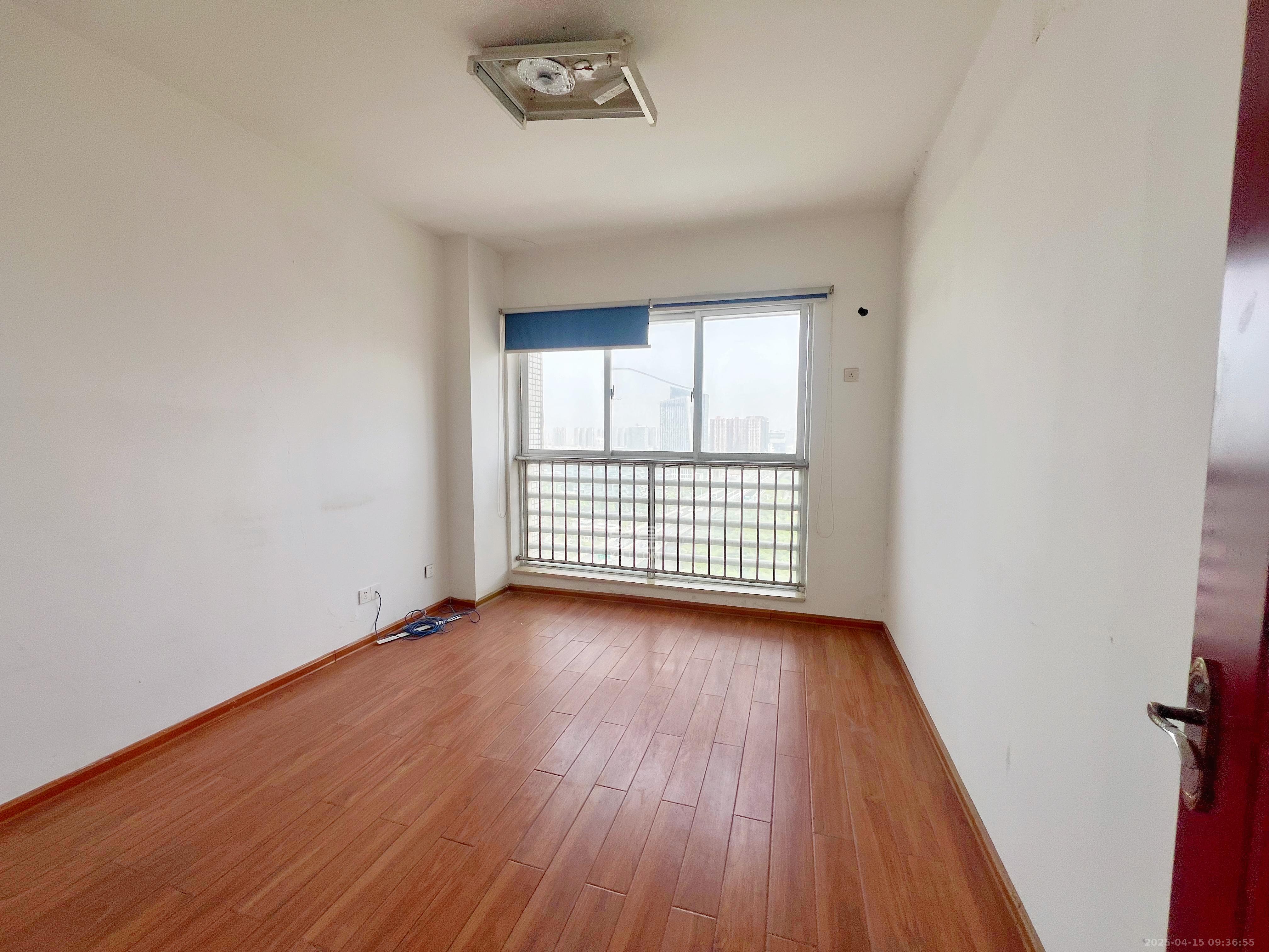 华菱新城地标 5室2厅2卫 5000.0元/月 华菱新城地标 5室2厅2卫 5000.0元/月室内图