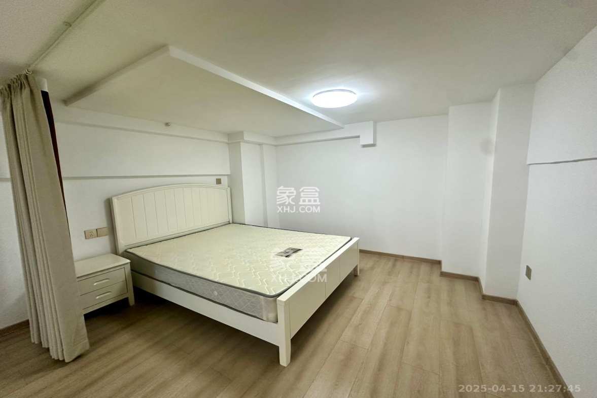 佳兆业云顶都汇  2室1厅1卫    1800.0元/月 佳兆业云顶都汇  2室1厅1卫    1800.0元/月室内图