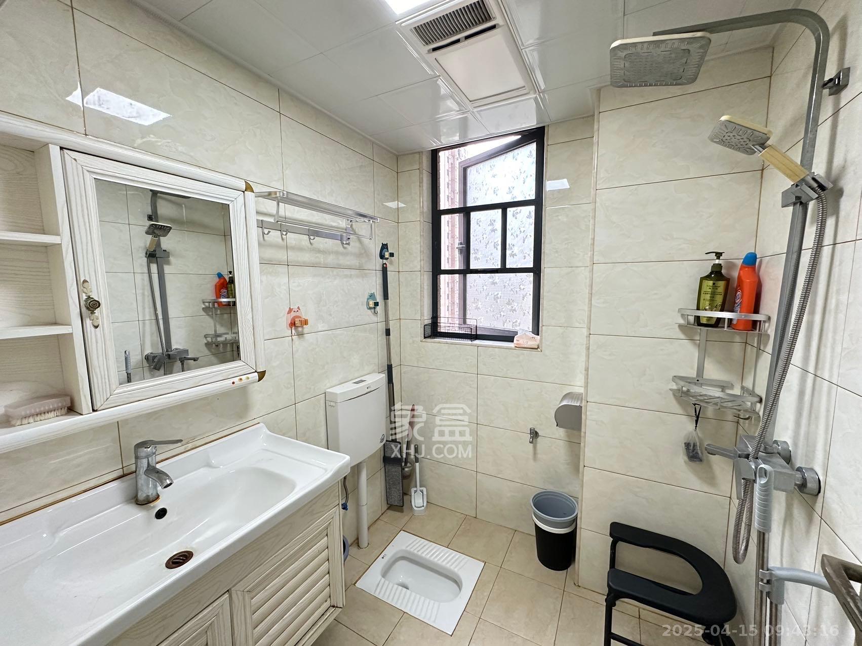 东宜兰园 2室1厅1卫 2000.0元/月 东宜兰园 2室1厅1卫 2000.0元/月室内图