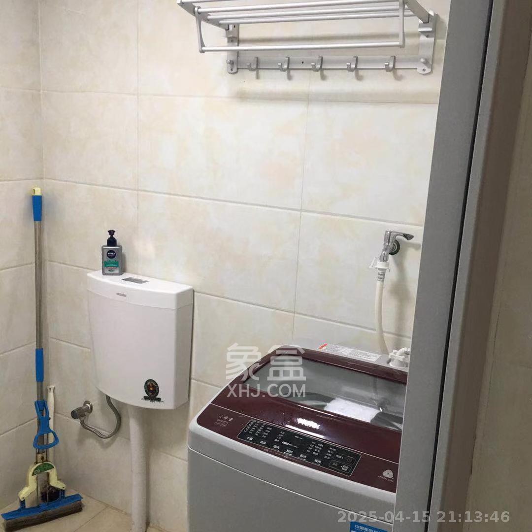 富兴旺角 1室1厅1卫 1300.0元/月 富兴旺角 1室1厅1卫 1300.0元/月室内图