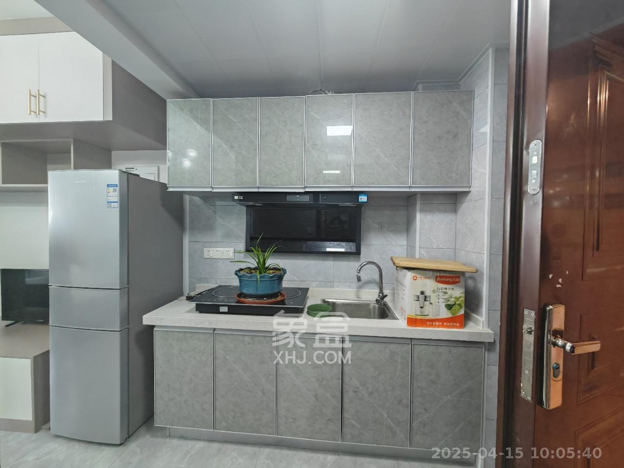 中海珑悦府  1室0厅0卫    1400.0元/月 中海珑悦府  1室0厅0卫    1400.0元/月室内图