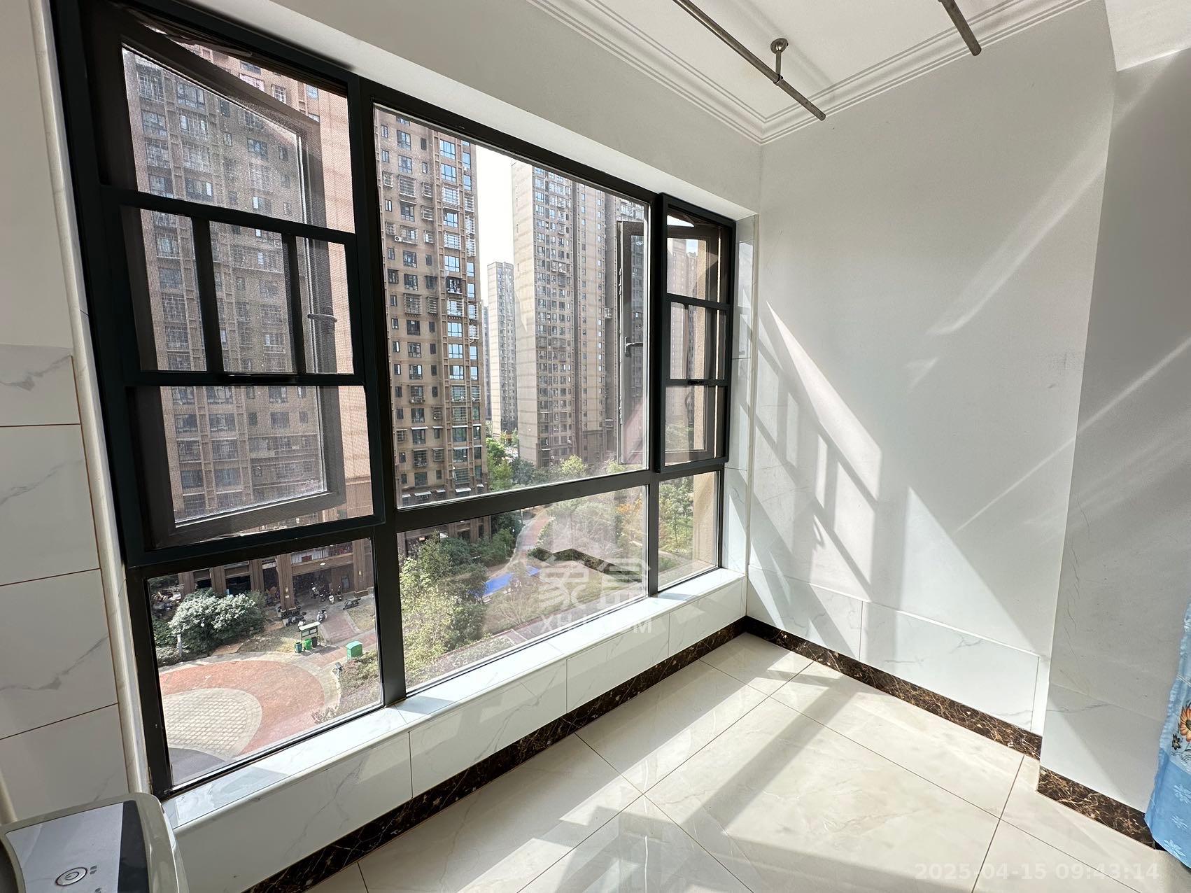 东宜兰园 2室1厅1卫 2000.0元/月 东宜兰园 2室1厅1卫 2000.0元/月室内图