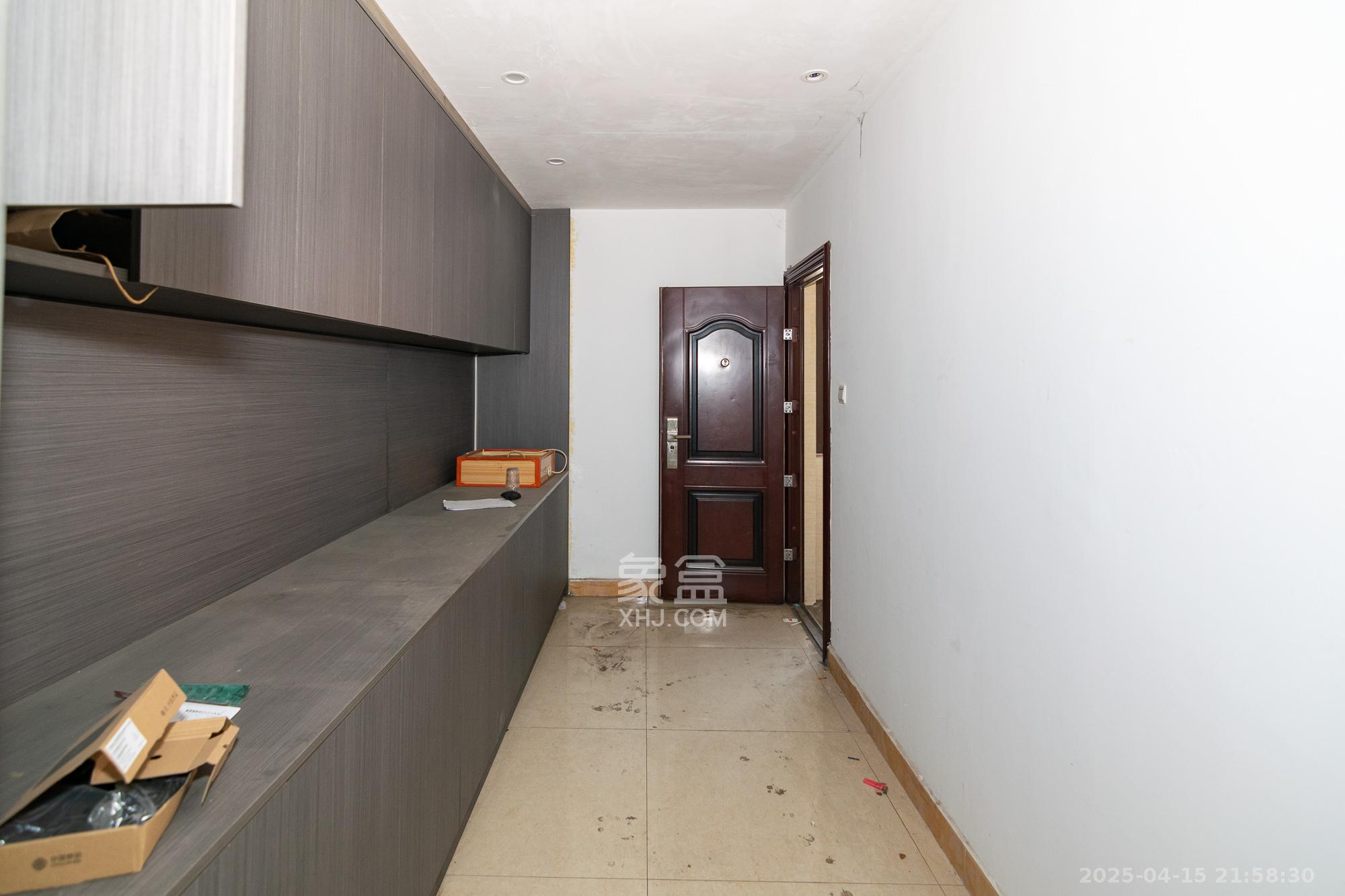 高星物流园  3室2厅3卫    65.0万其他