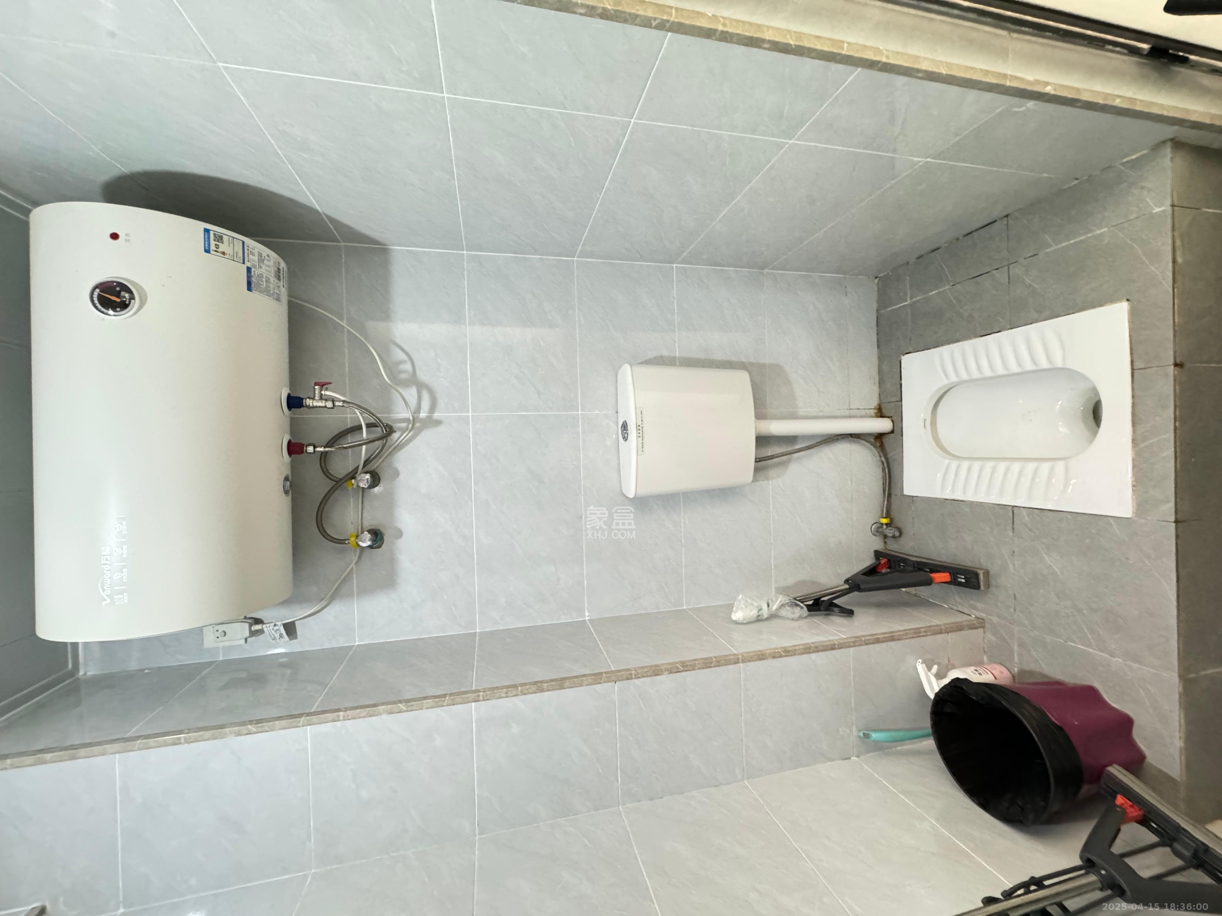 力高凤凰新天  1室1厅1卫    1600.0元/月 力高凤凰新天  1室1厅1卫    1600.0元/月室内图