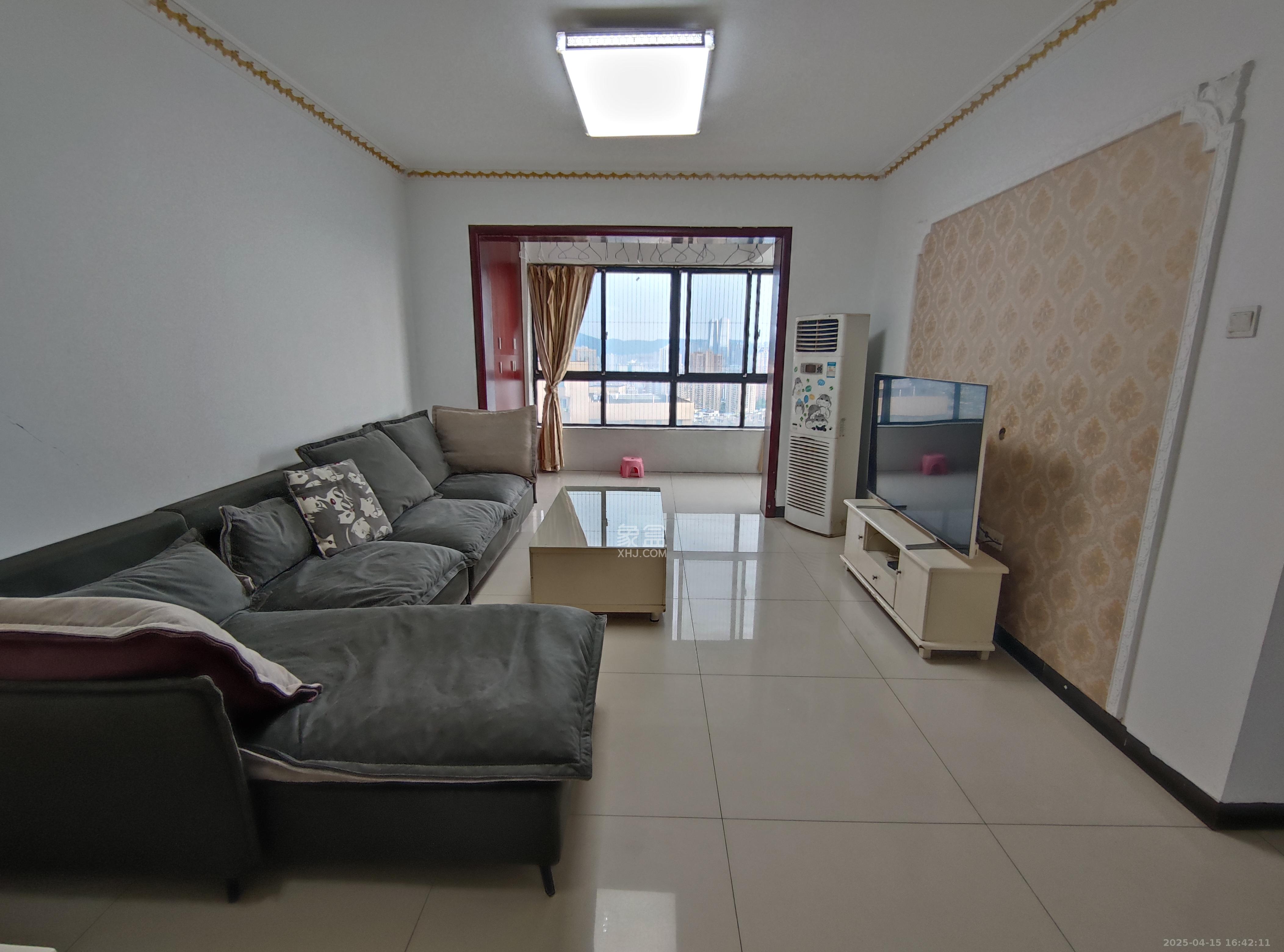 长房时代城 3室2厅1卫 2400.0元/月 长房时代城 3室2厅1卫 2400.0元/月户型图