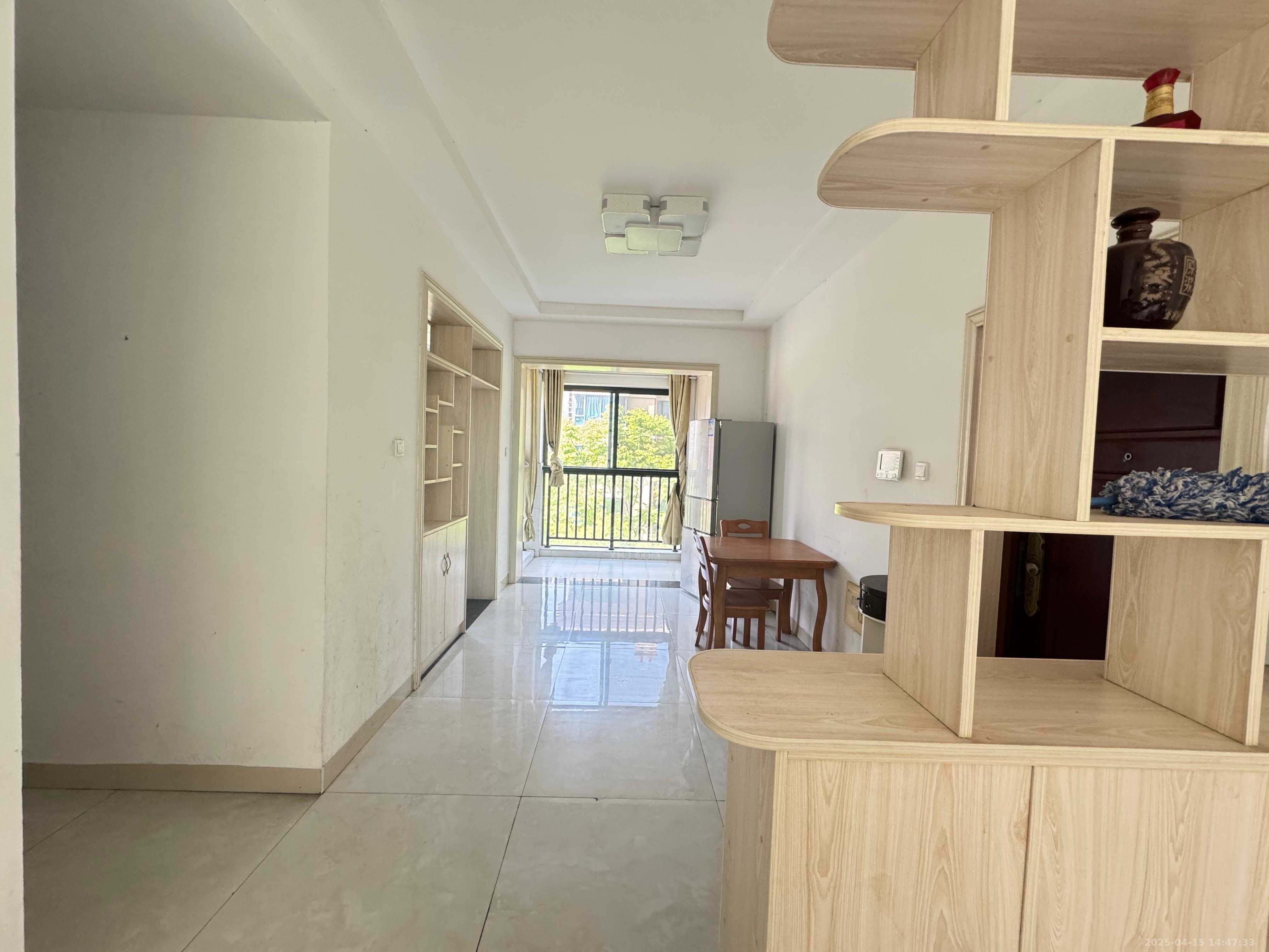 桂花城 3室2厅2卫 1700.0元/月 桂花城 3室2厅2卫 1700.0元/月室内图