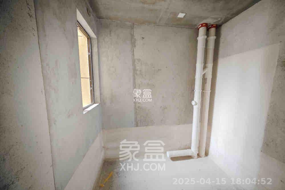 国欣向荣府 4室2厅2卫 4000.0元/月 国欣向荣府 4室2厅2卫 4000.0元/月室内图