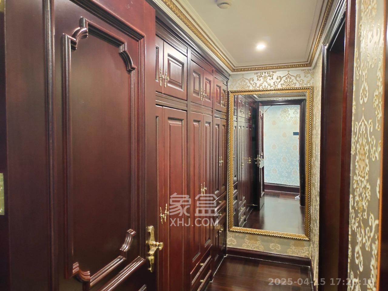 万达公馆 4室2厅4卫 15000.0元/月 万达公馆 4室2厅4卫 15000.0元/月室内图