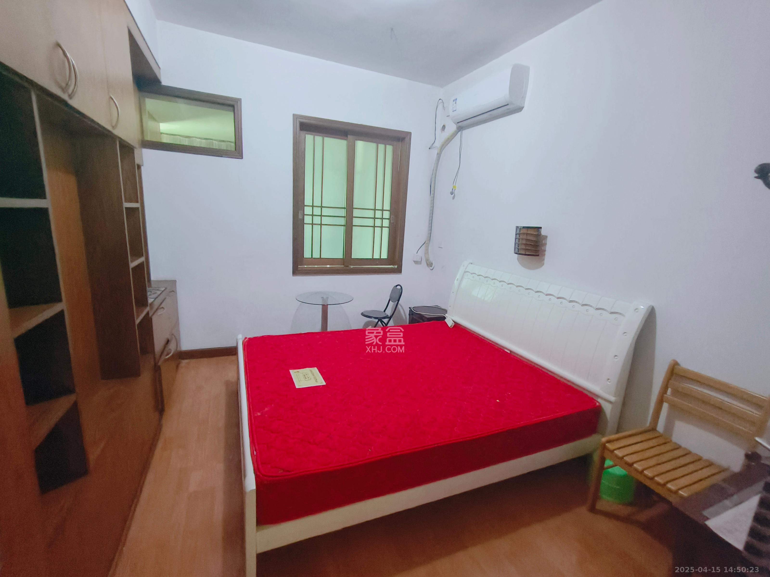 建安宿舍(砚瓦池) 3室2厅1卫 2300.0元/月 建安宿舍(砚瓦池) 3室2厅1卫 2300.0元/月室内图