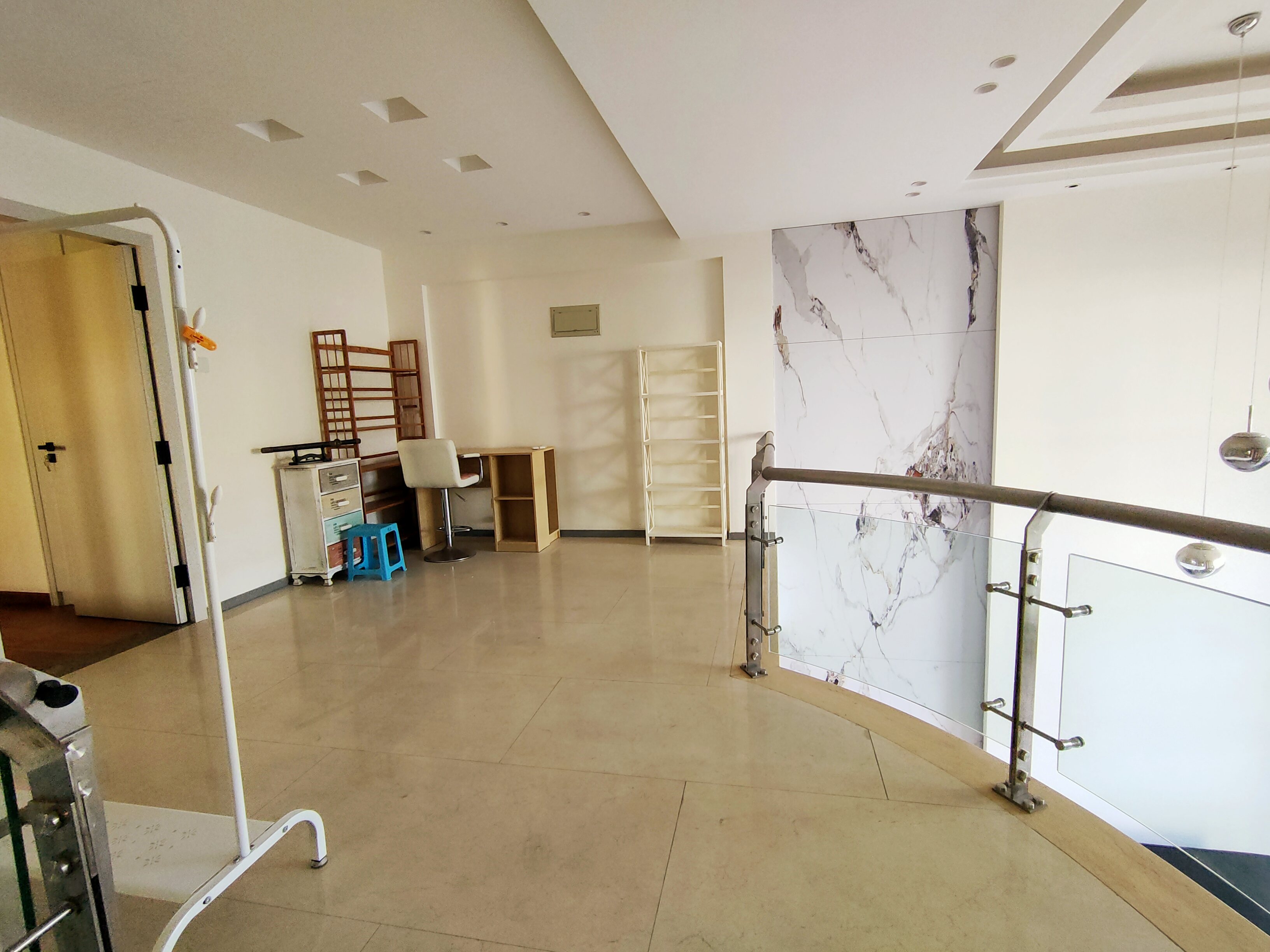 新世界花园一期 4室2厅2卫 352.0万 新世界花园一期 4室2厅2卫 352.0万室内图