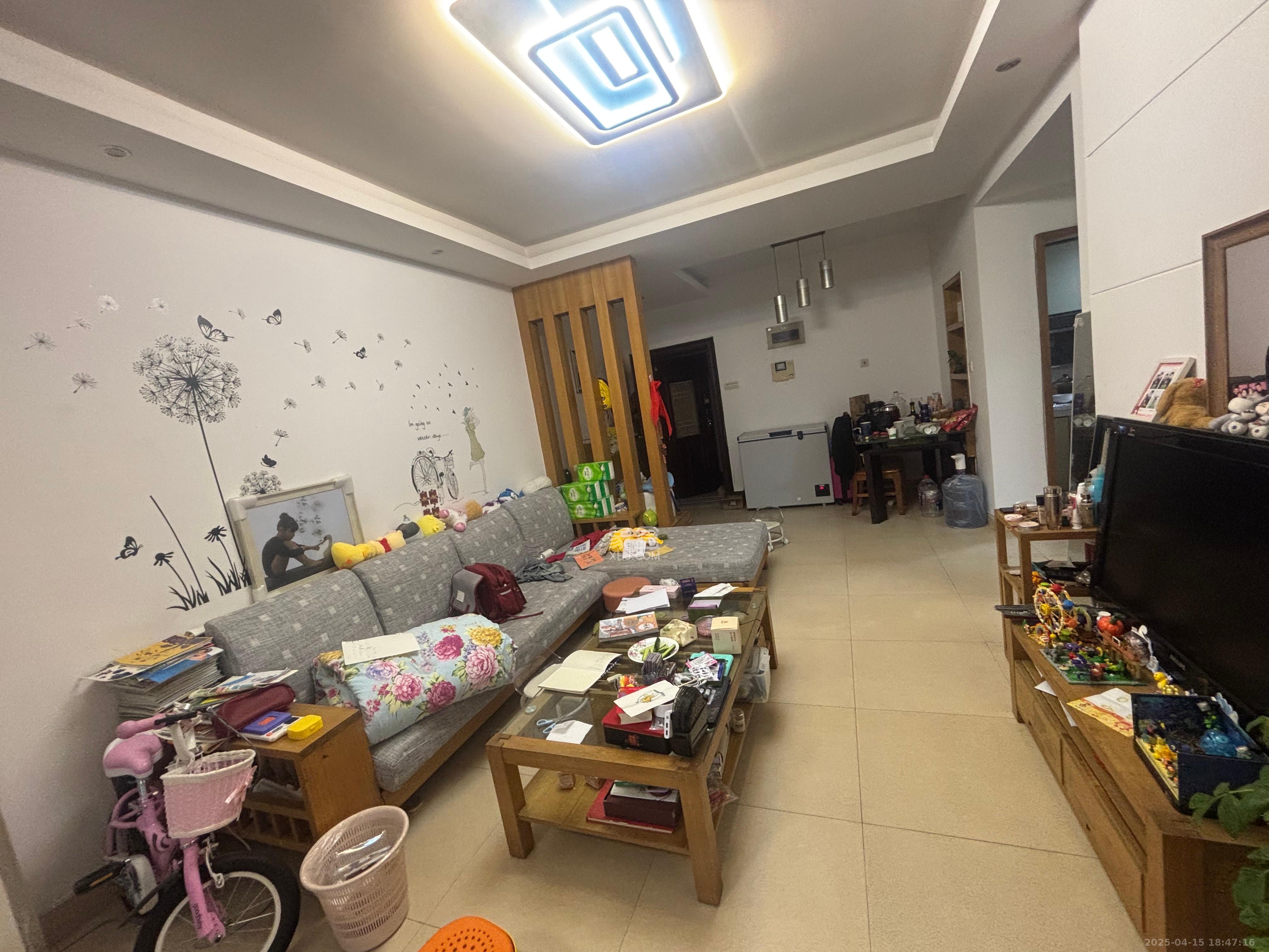 湘域中央  2室1厅1卫   3200.00元/月