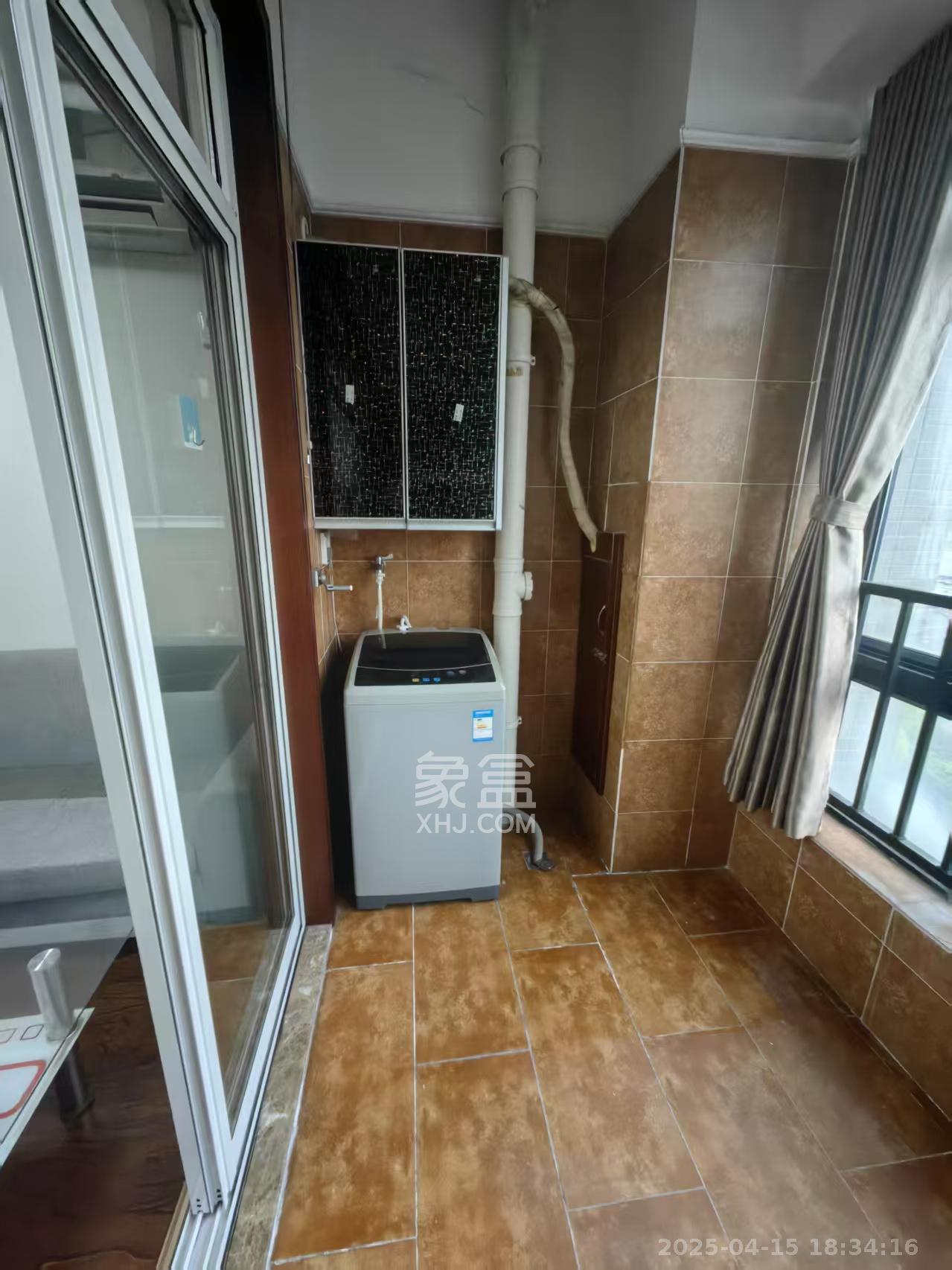 天元涉外景园B区  1室1厅0卫    1400.0元/月 天元涉外景园B区  1室1厅0卫    1400.0元/月室内图