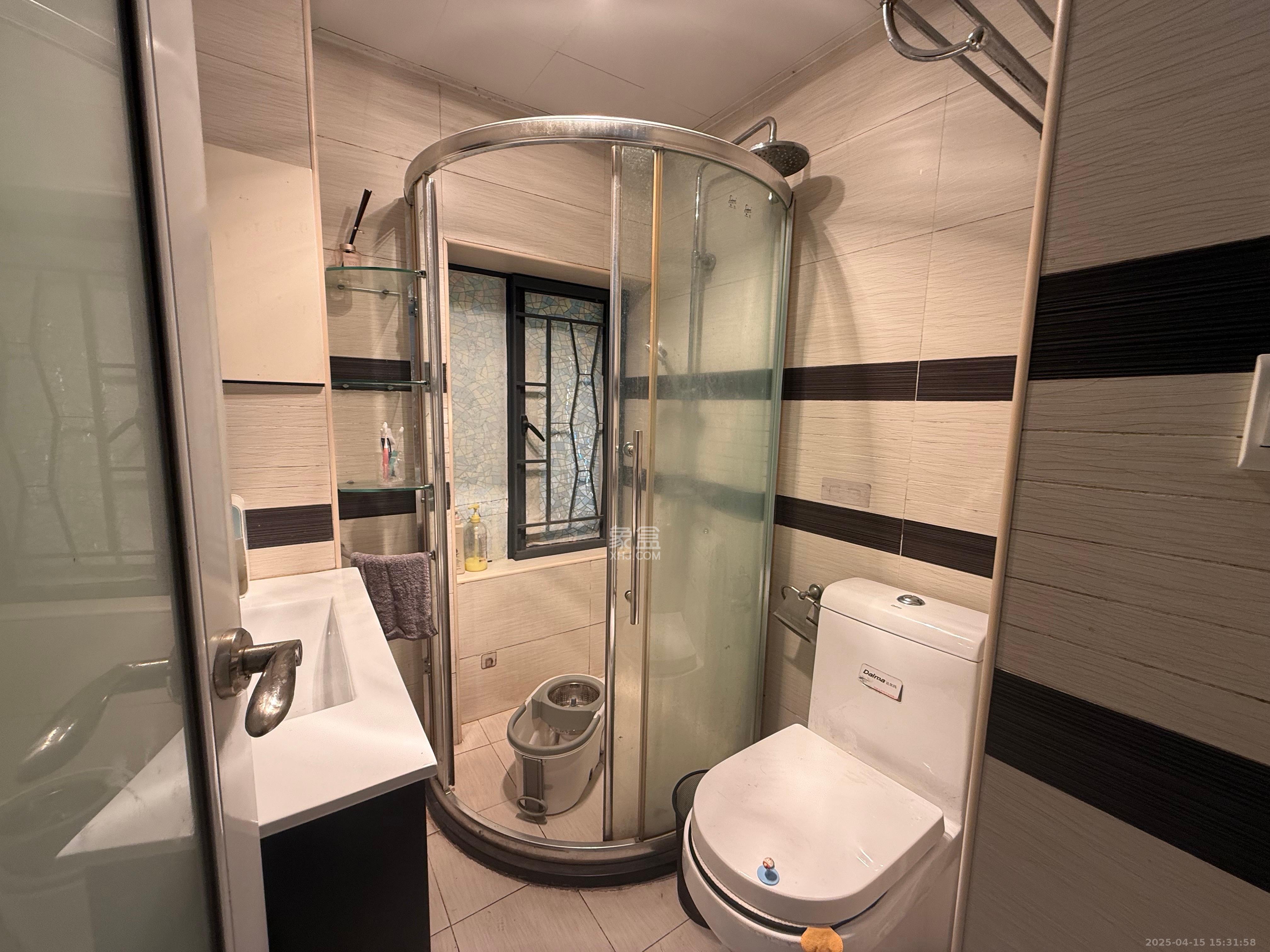 辉煌国际城一期  1室0厅0卫    2400.0元/月 辉煌国际城一期  1室0厅0卫    2400.0元/月室内图