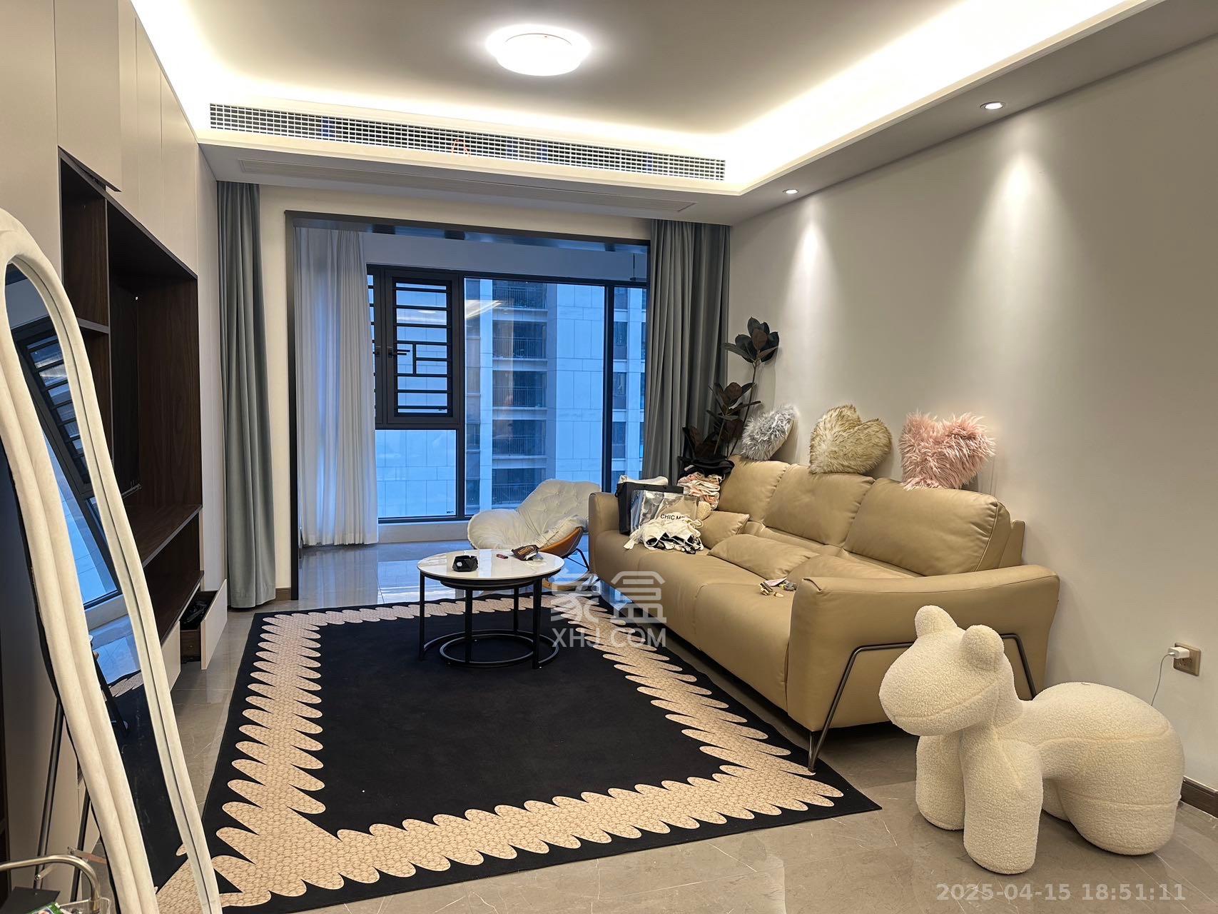 龙湖春江天玺 3室2厅2卫 4300.0元/月 龙湖春江天玺 3室2厅2卫 4300.0元/月室内图