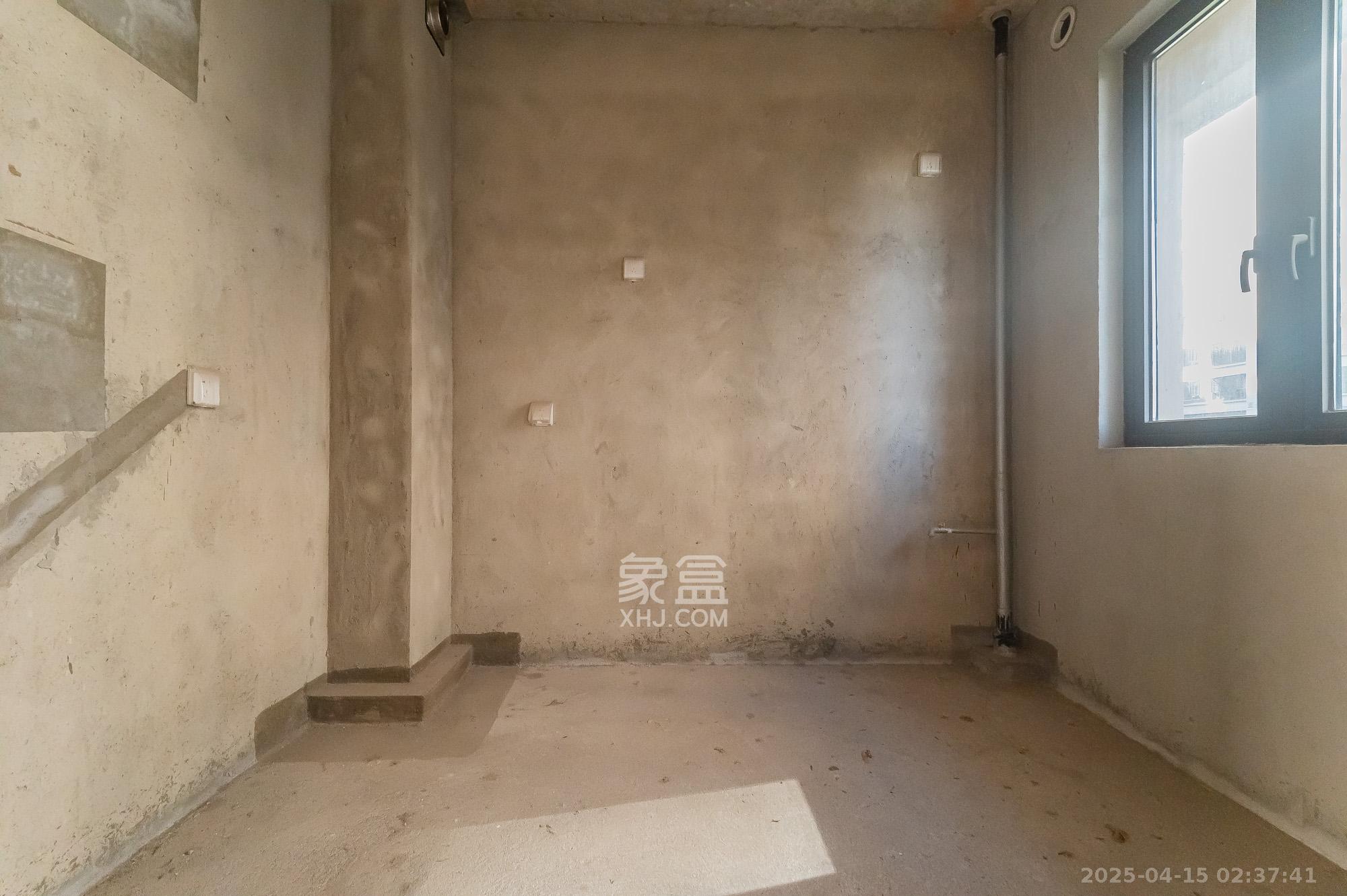 中交建发松雅院  4室2厅3卫   188.00万其他