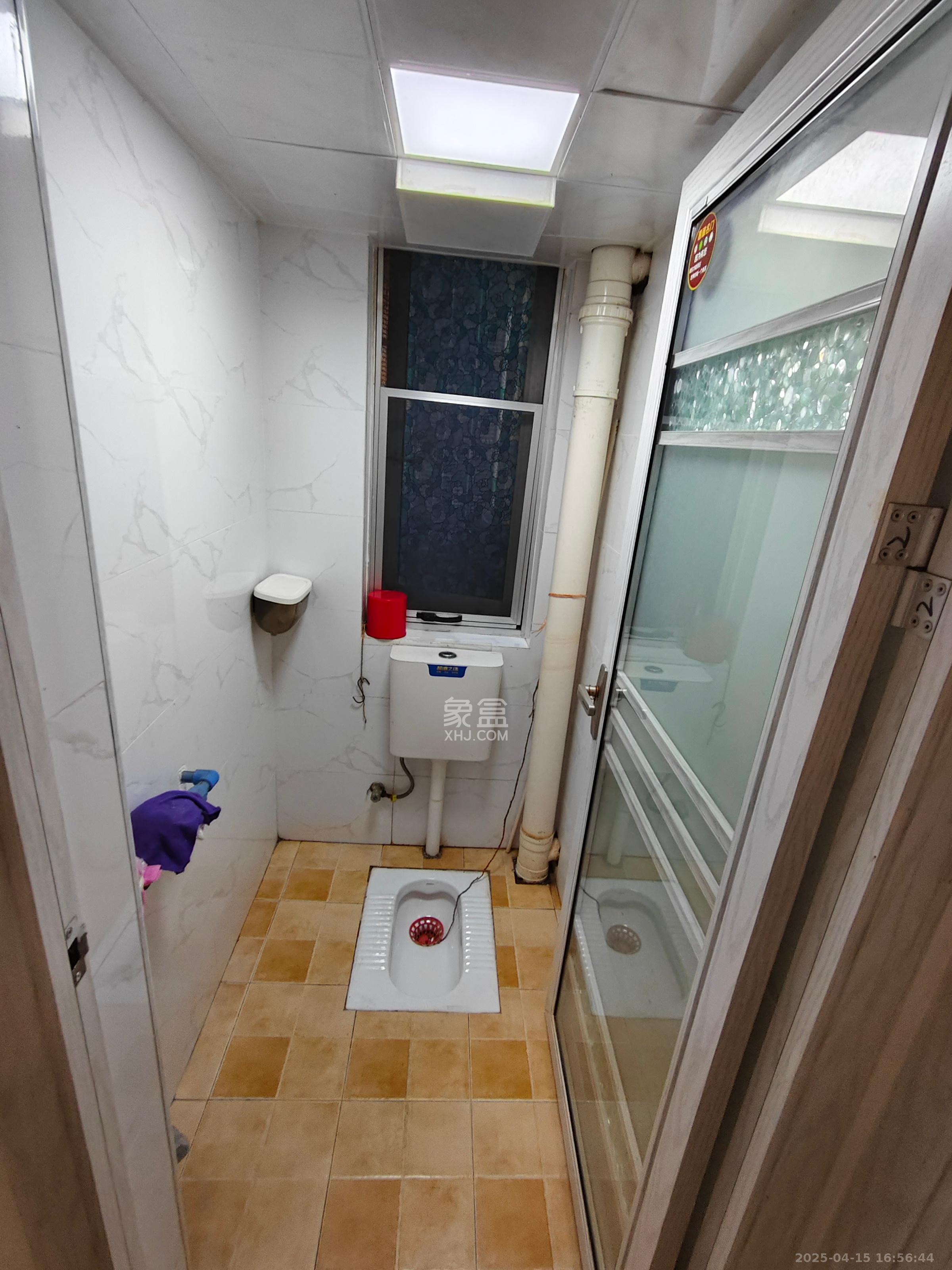 华顺大厦(芙蓉中路)  2室2厅1卫   2100.00元/月室内图