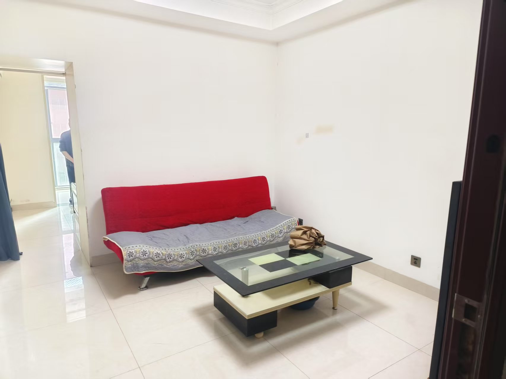 鹏利广场 1室1厅1卫 1300.0元/月 鹏利广场 1室1厅1卫 1300.0元/月室内图