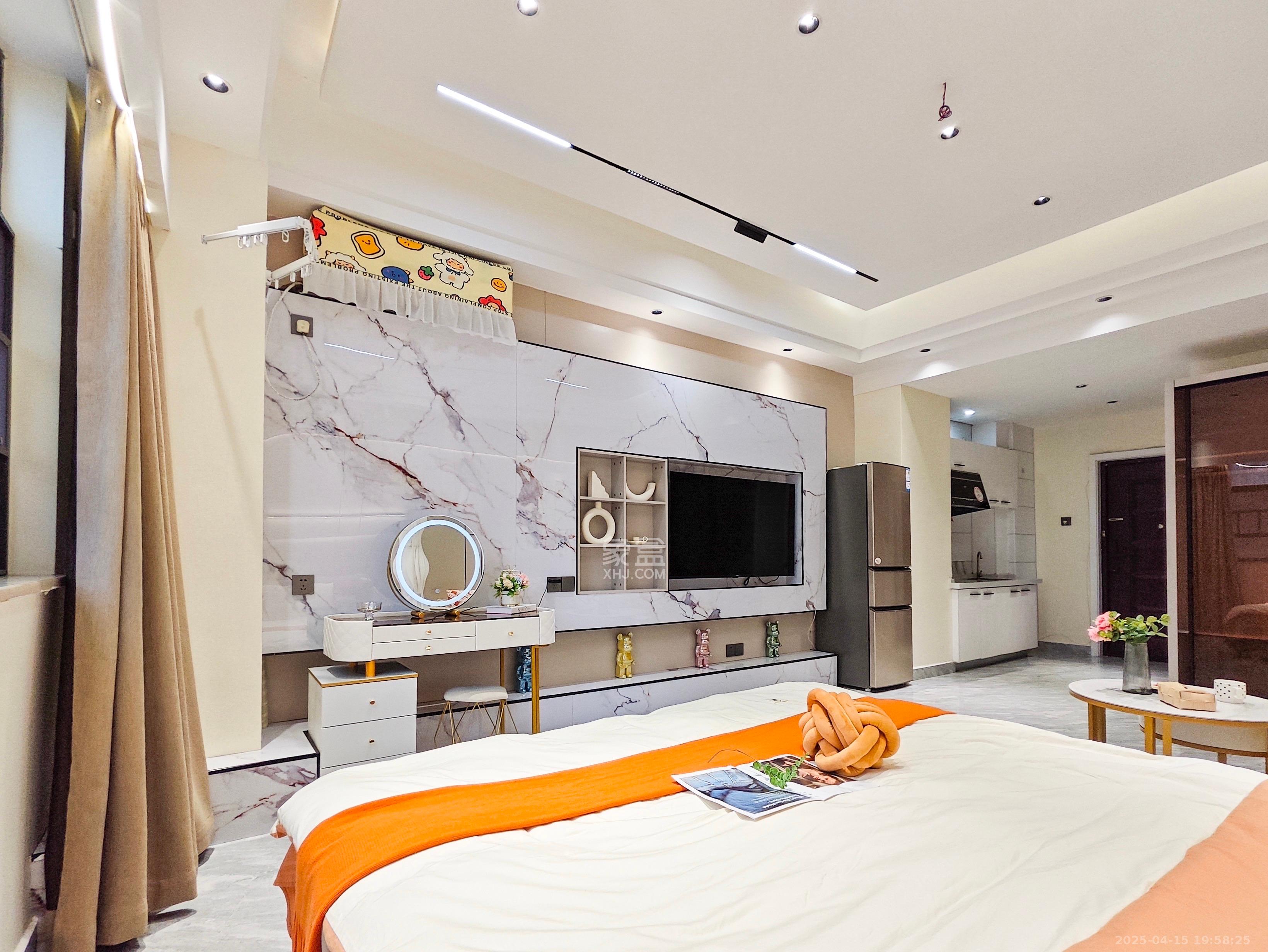 昊天大厦 1室1厅1卫 2500.0元/月 昊天大厦 1室1厅1卫 2500.0元/月室内图