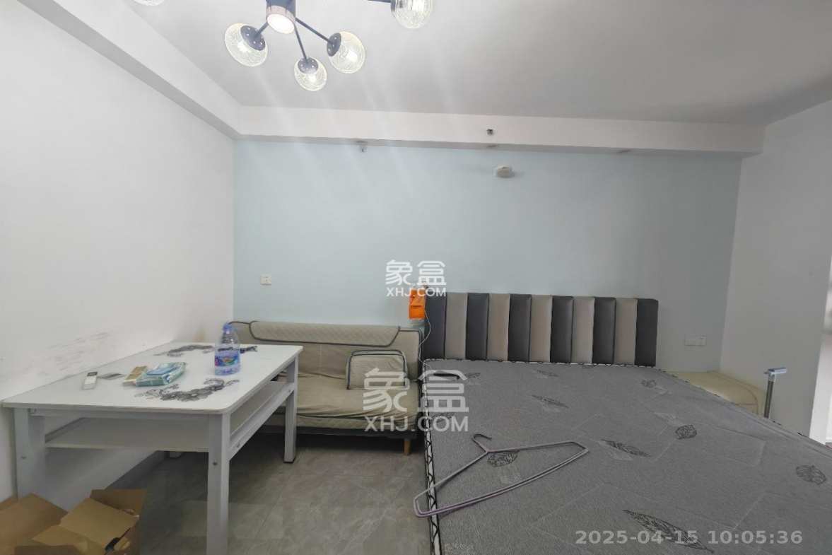 中海珑悦府  1室0厅0卫    1400.0元/月 中海珑悦府  1室0厅0卫    1400.0元/月室内图