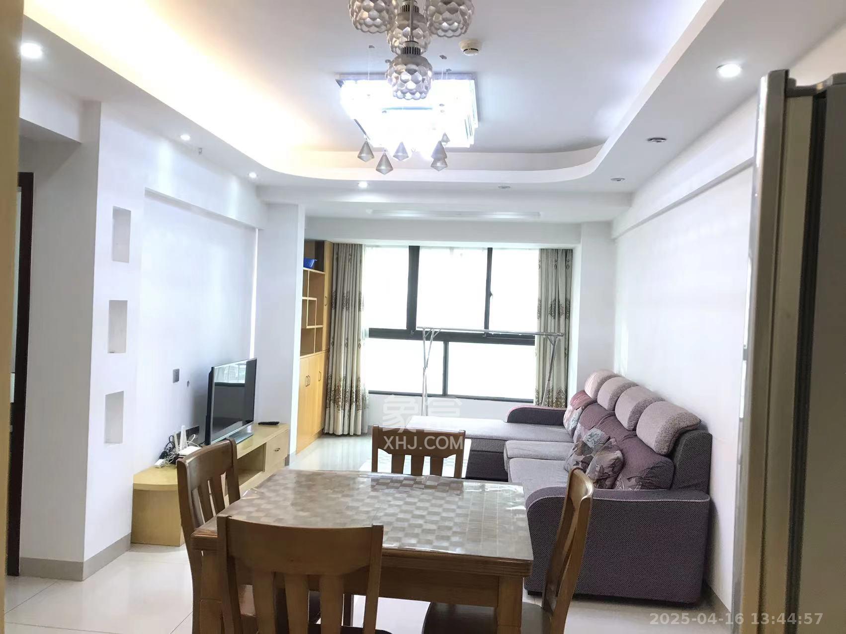 新长海广场 2室2厅1卫 1700.0元/月 新长海广场 2室2厅1卫 1700.0元/月室内图