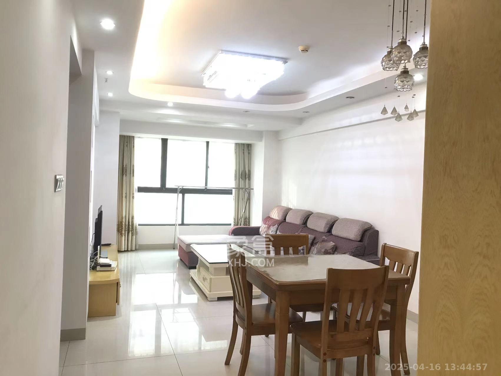 新长海广场 2室2厅1卫 1700.0元/月 新长海广场 2室2厅1卫 1700.0元/月室内图