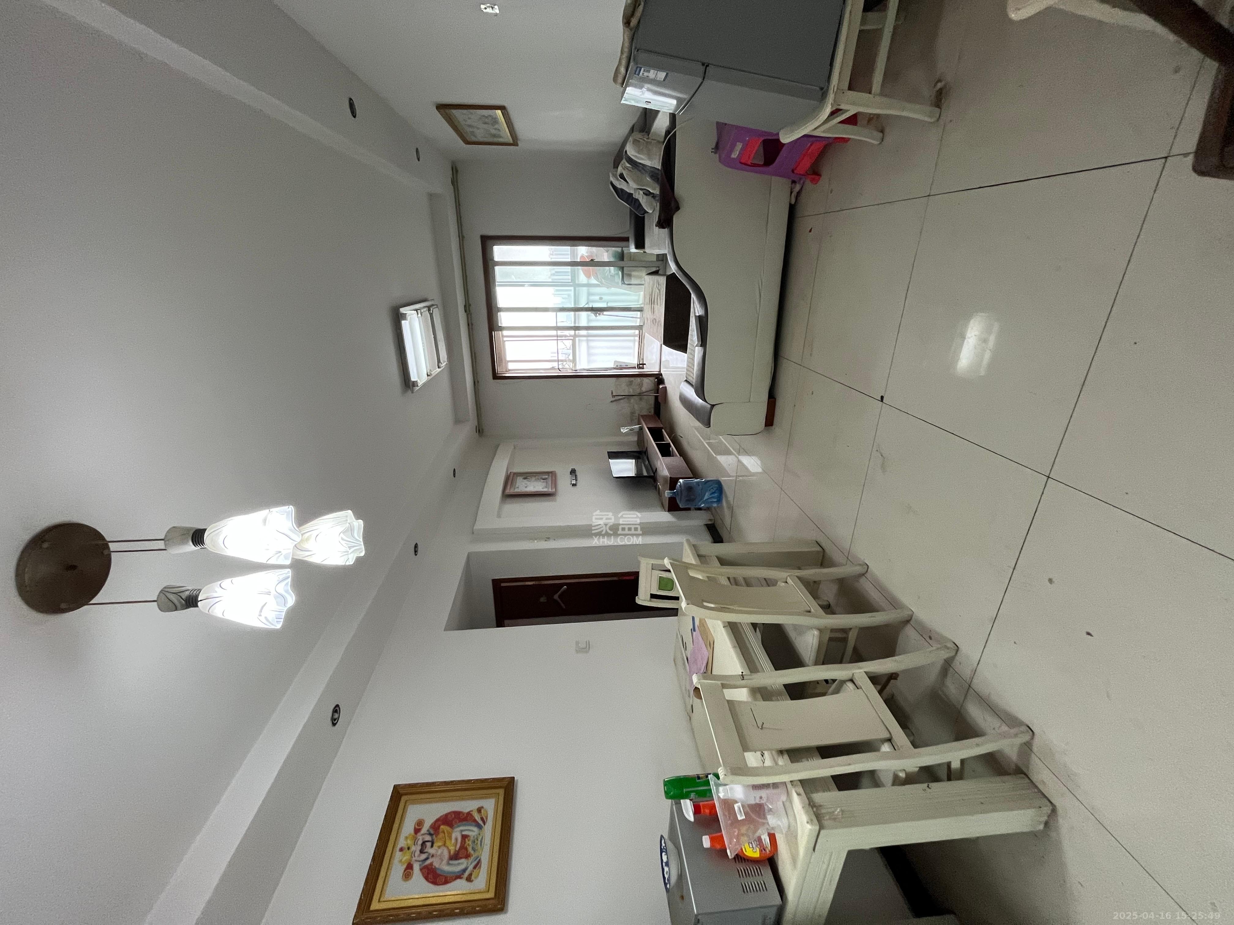 世景华庭  1室0厅0卫   1600.00元/月室内图1
