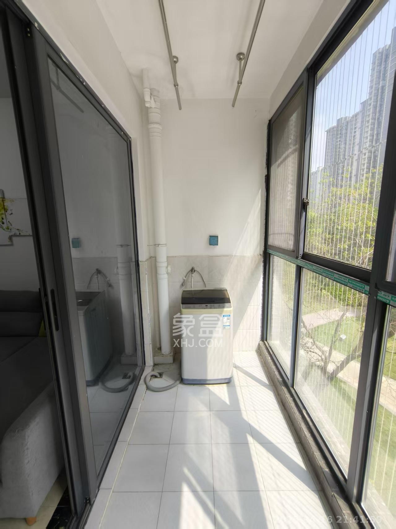 恒基凯旋门三期 3室2厅1卫 2000.0元/月 恒基凯旋门三期 3室2厅1卫 2000.0元/月室内图