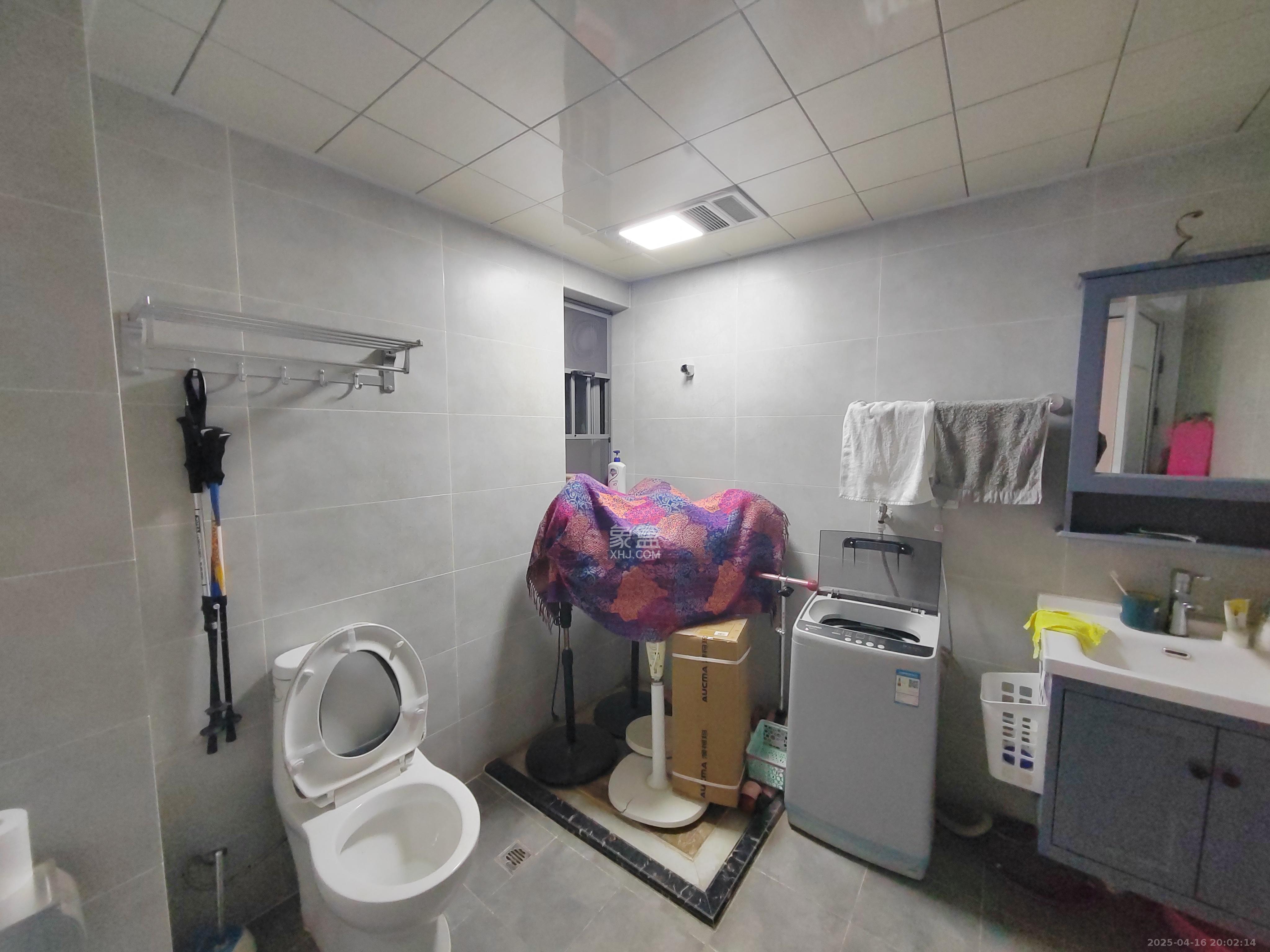 八方小区C区 3室2厅2卫 4500.0元/月 八方小区C区 3室2厅2卫 4500.0元/月室内图