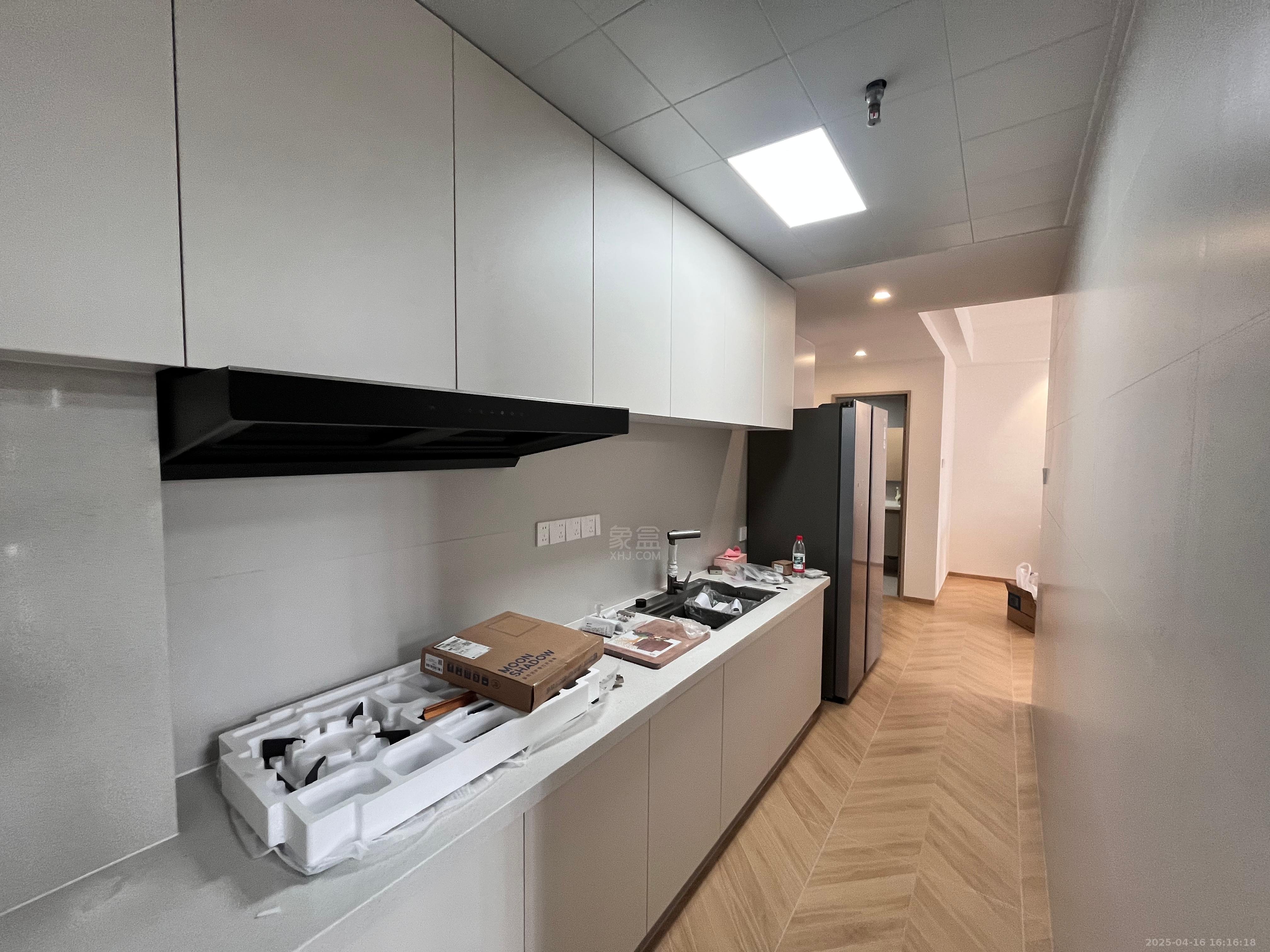 华晨神农湾 2室2厅1卫 2500.0元/月 华晨神农湾 2室2厅1卫 2500.0元/月室内图