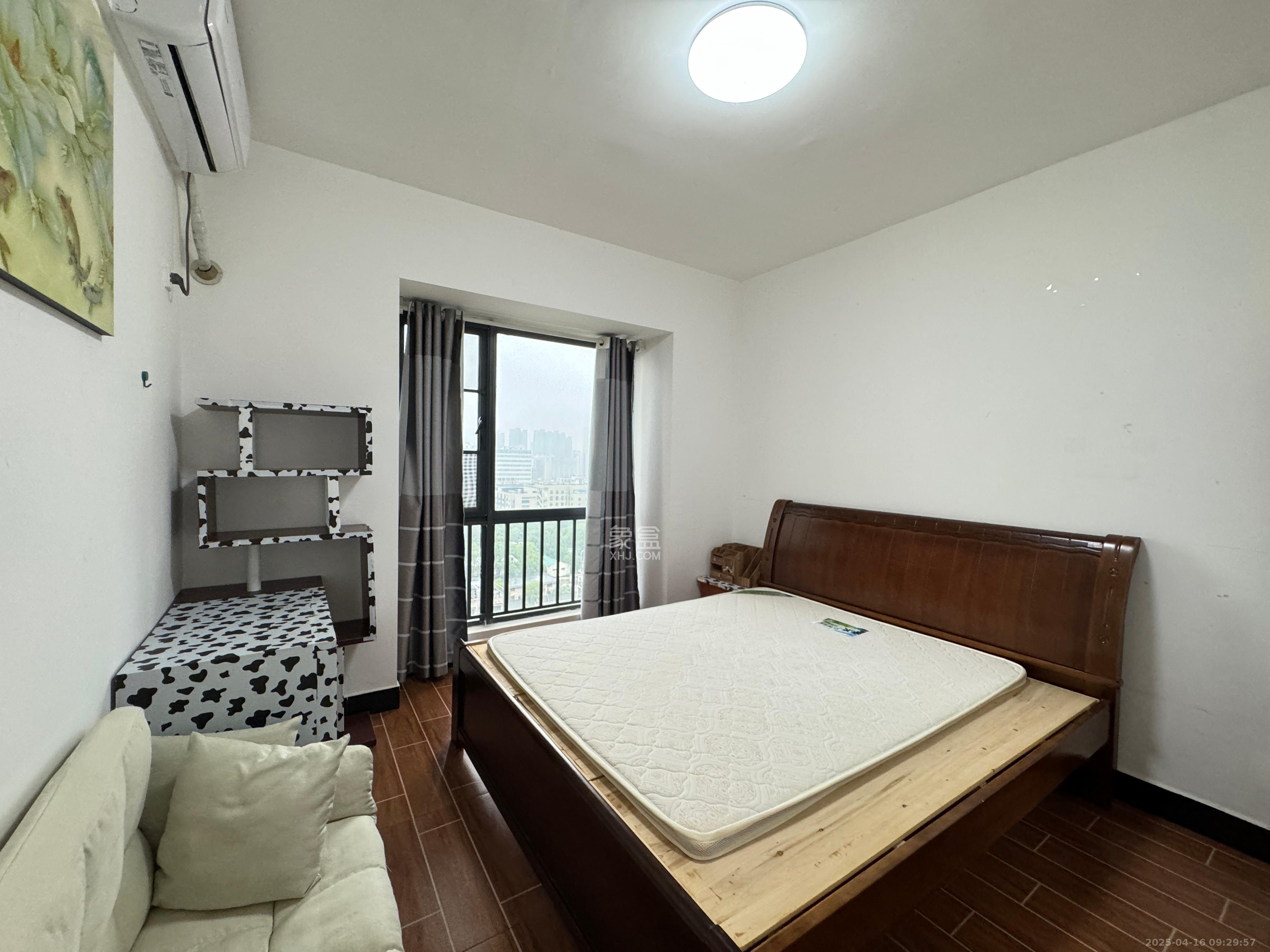 兰亭都荟(璟峰苑)  3室2厅1卫    2700.0元/月 兰亭都荟(璟峰苑)  3室2厅1卫    2700.0元/月室内图