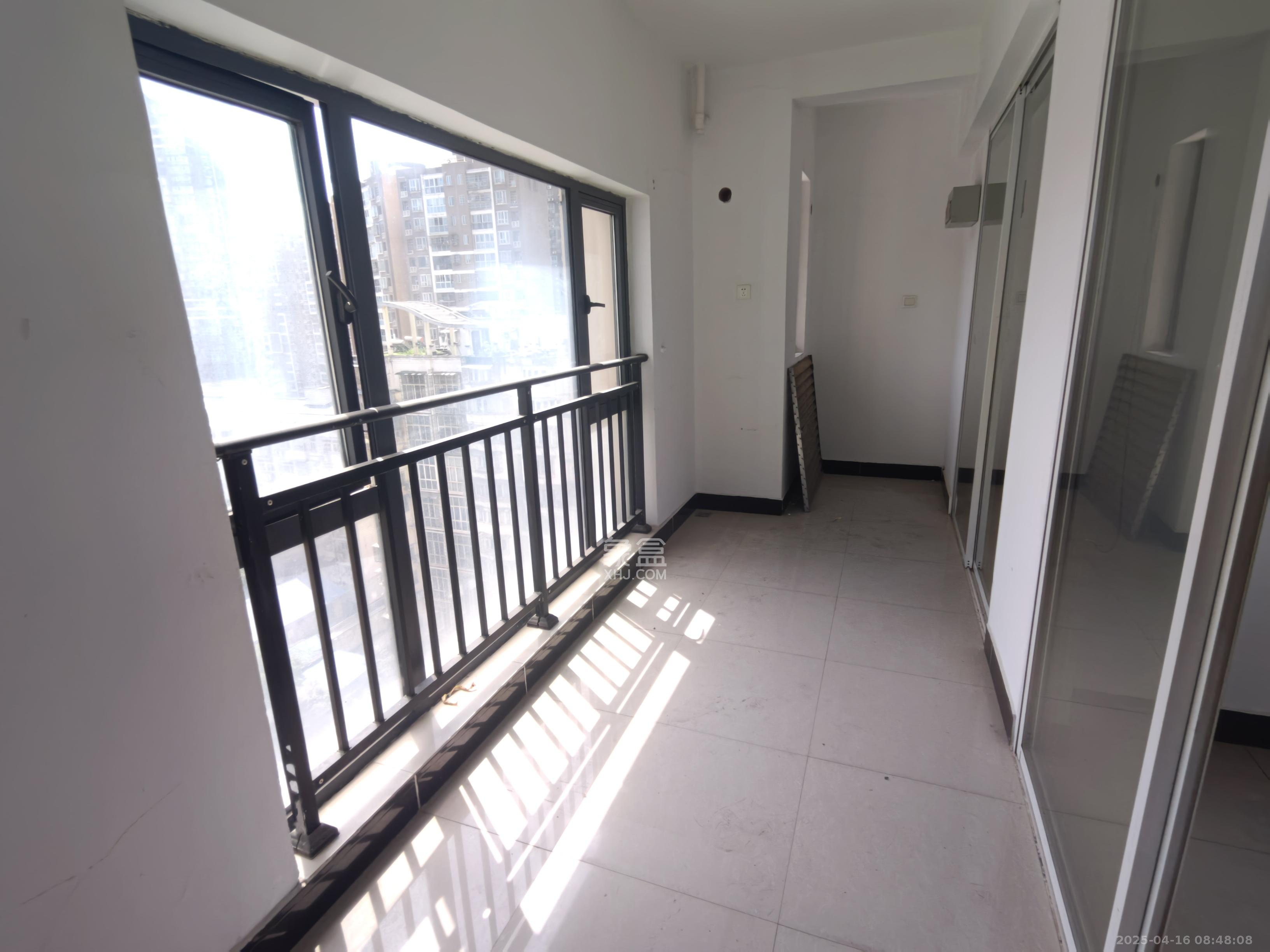 星大峰汇商务楼 2室1厅1卫 2500.0元/月 星大峰汇商务楼 2室1厅1卫 2500.0元/月室内图