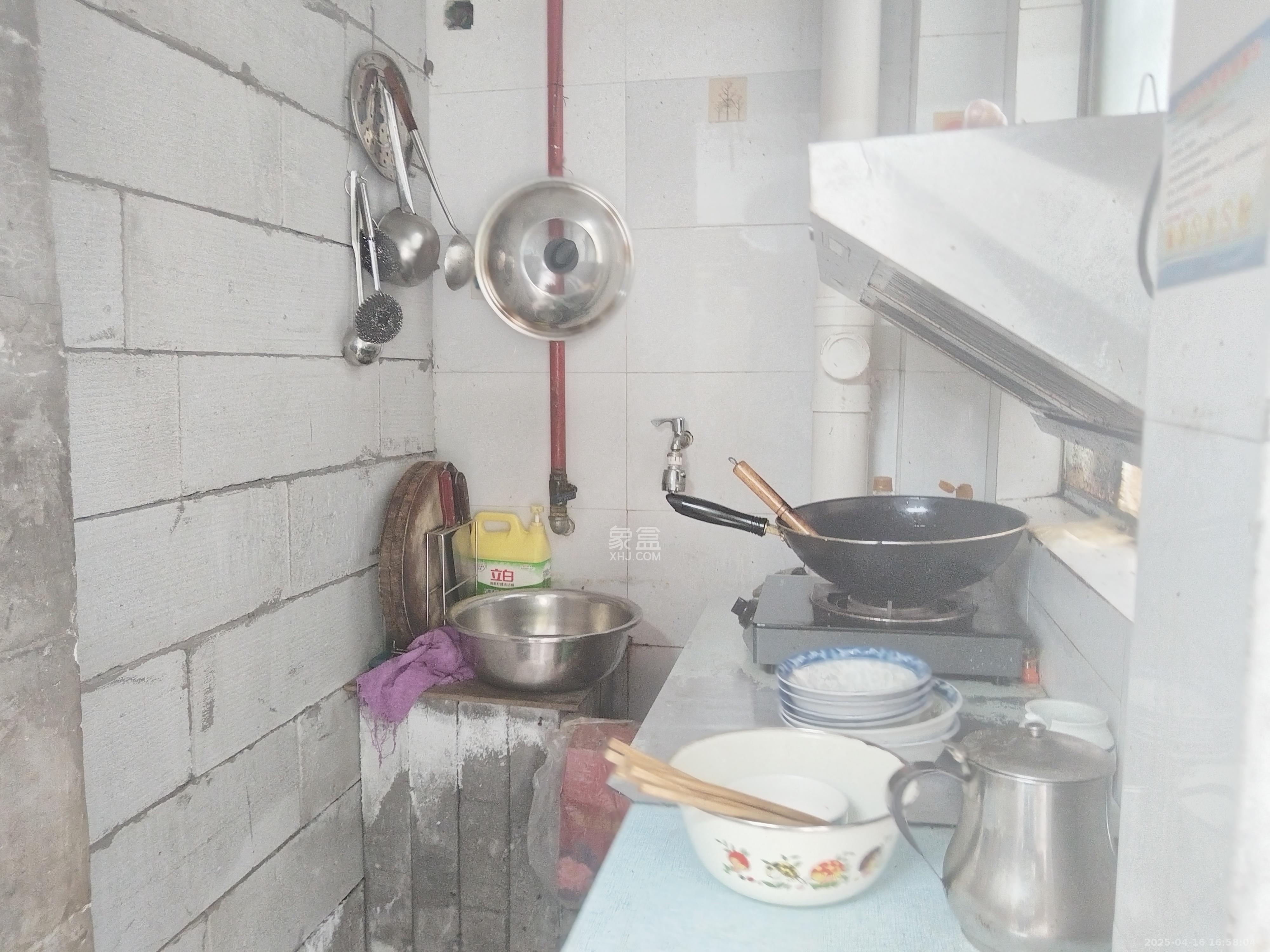 金石蓉园   80.0㎡      2800.0元/月室内图