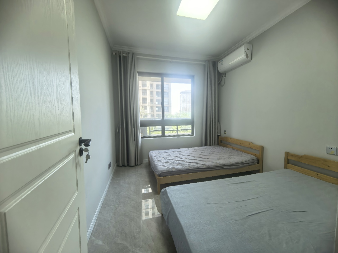 滨海新天地 3室2厅2卫 3000.0元/月 滨海新天地 3室2厅2卫 3000.0元/月室内图