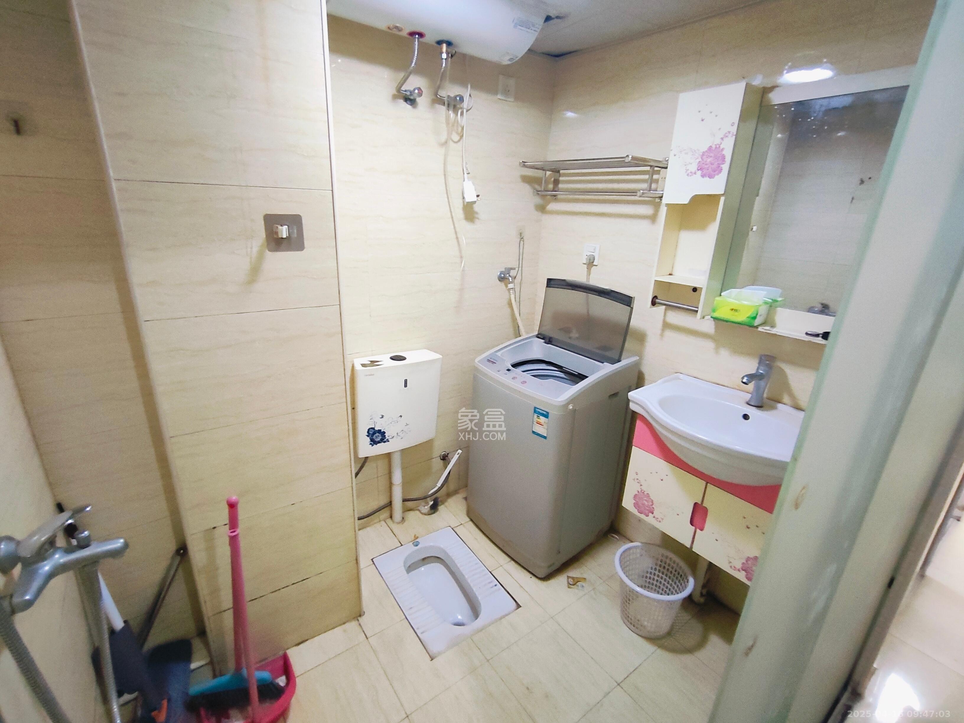 新长海广场  1室1厅1卫   1000.00元/月室内图