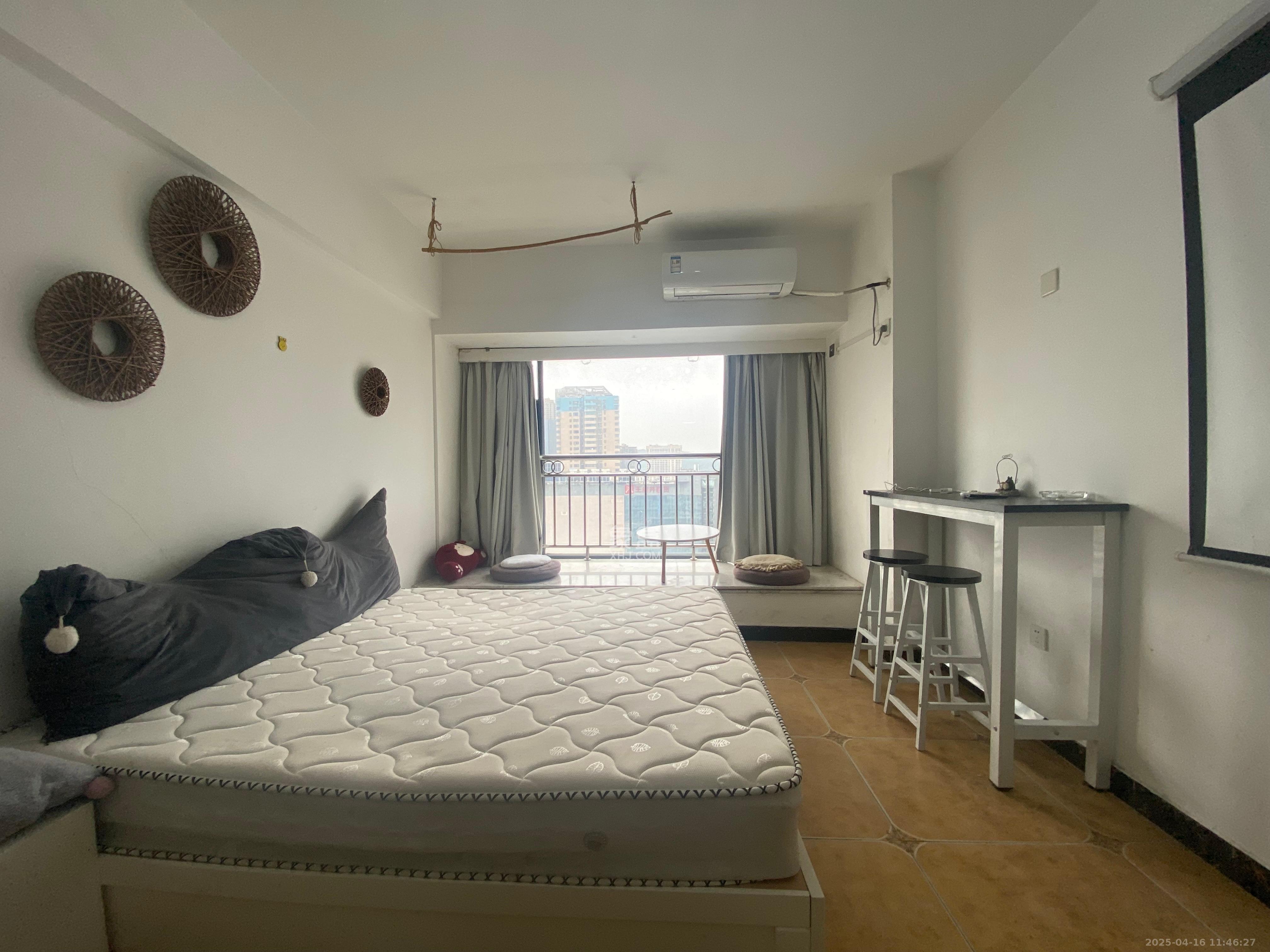 蚂蚁工房  1室1厅1卫    1800.0元/月 蚂蚁工房  1室1厅1卫    1800.0元/月