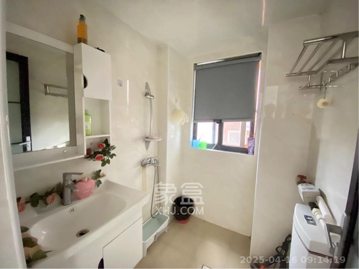 恒生碧水龙庭 2室1厅1卫 2000.0元/月 恒生碧水龙庭 2室1厅1卫 2000.0元/月室内图