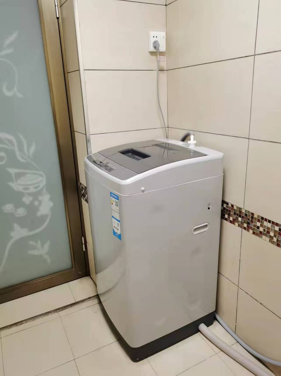 鹏利广场 1室1厅1卫 900.0元/月 鹏利广场 1室1厅1卫 900.0元/月室内图