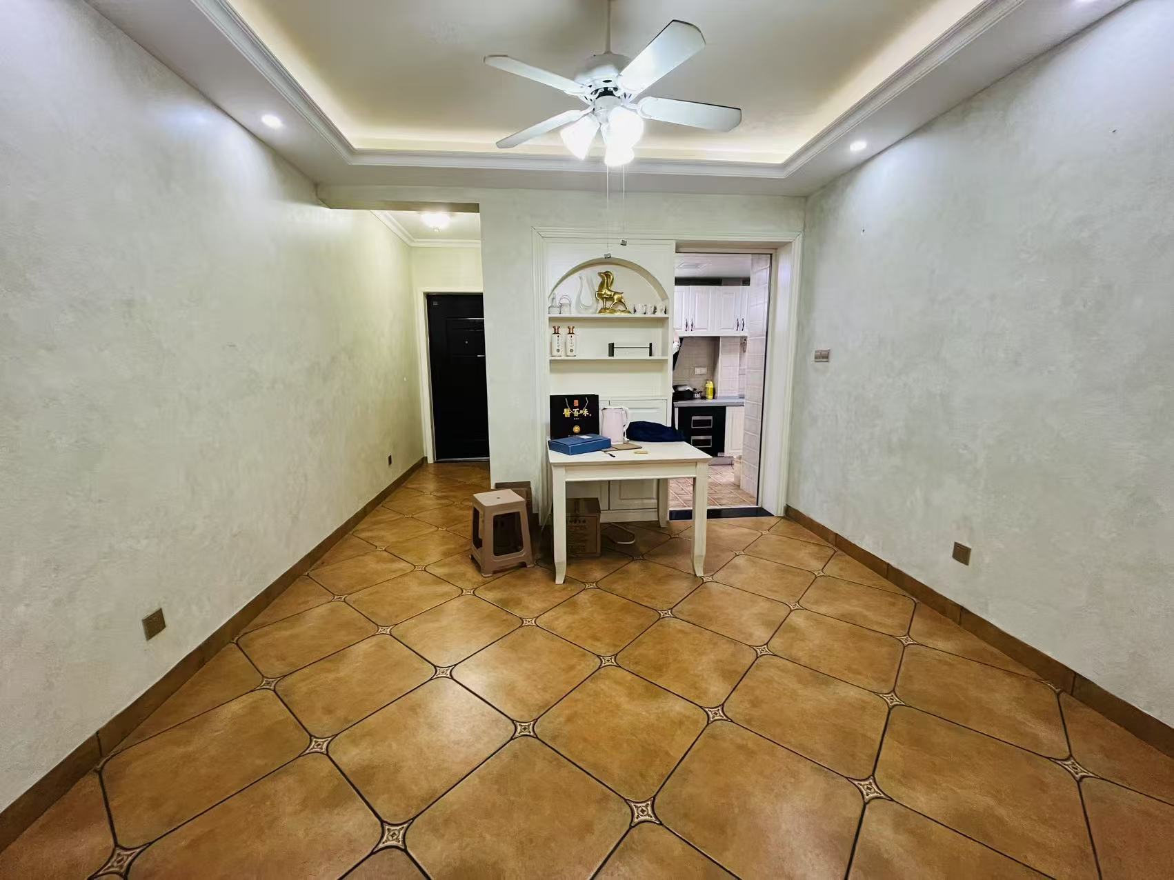 蓝溪谷 3室2厅2卫 83.0万 蓝溪谷 3室2厅2卫 83.0万室内图