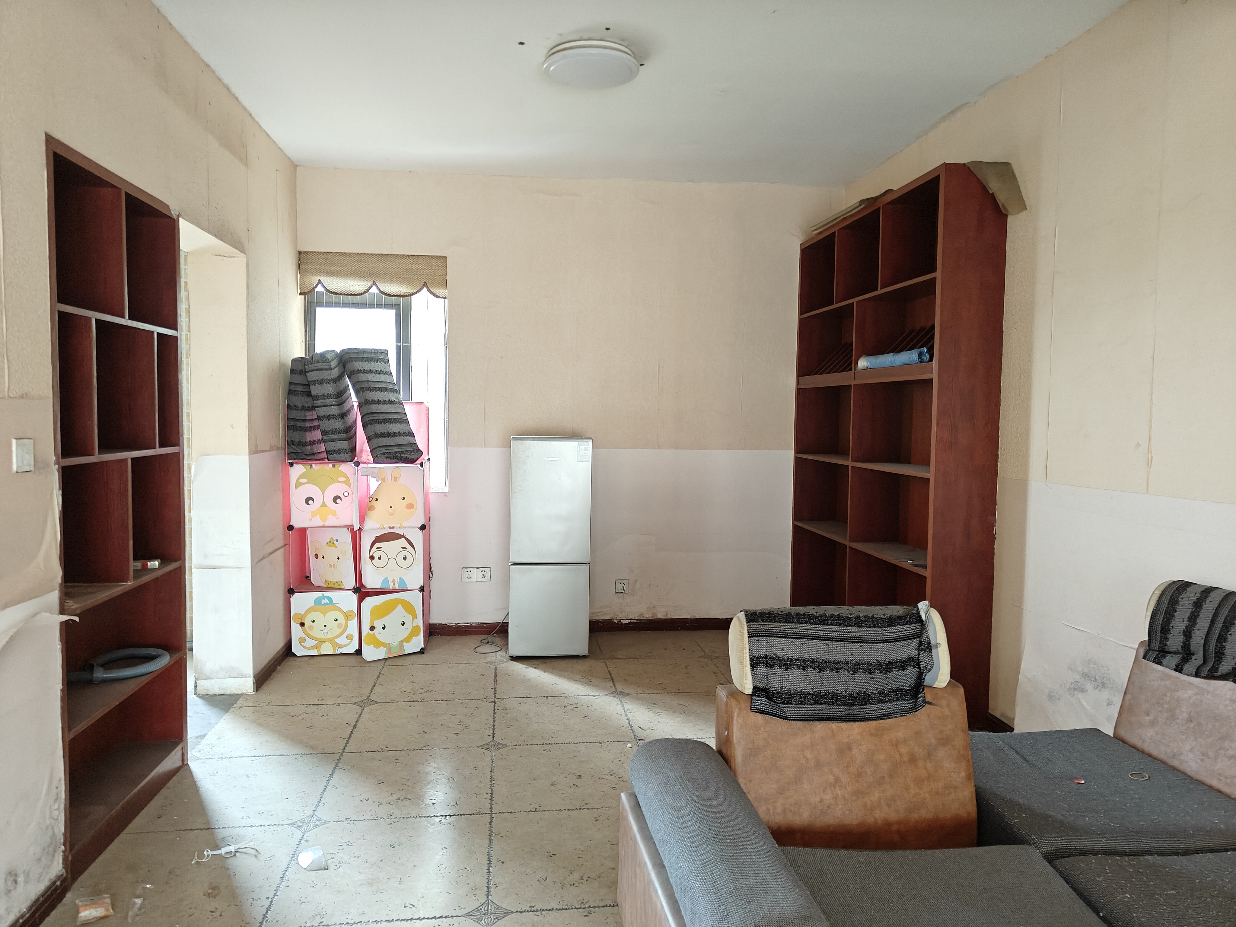 华晨御园 3室2厅2卫 78.0万 华晨御园 3室2厅2卫 78.0万室内图