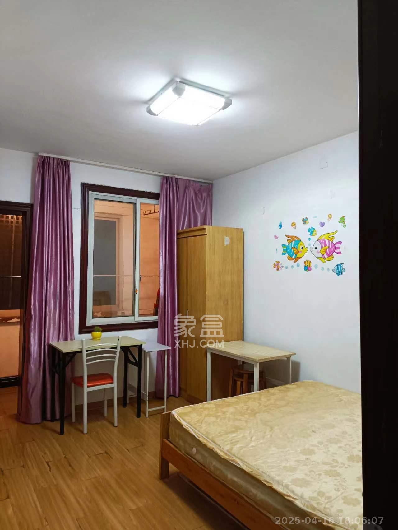 向东南社区 2室1厅1卫 1400.0元/月 向东南社区 2室1厅1卫 1400.0元/月室内图